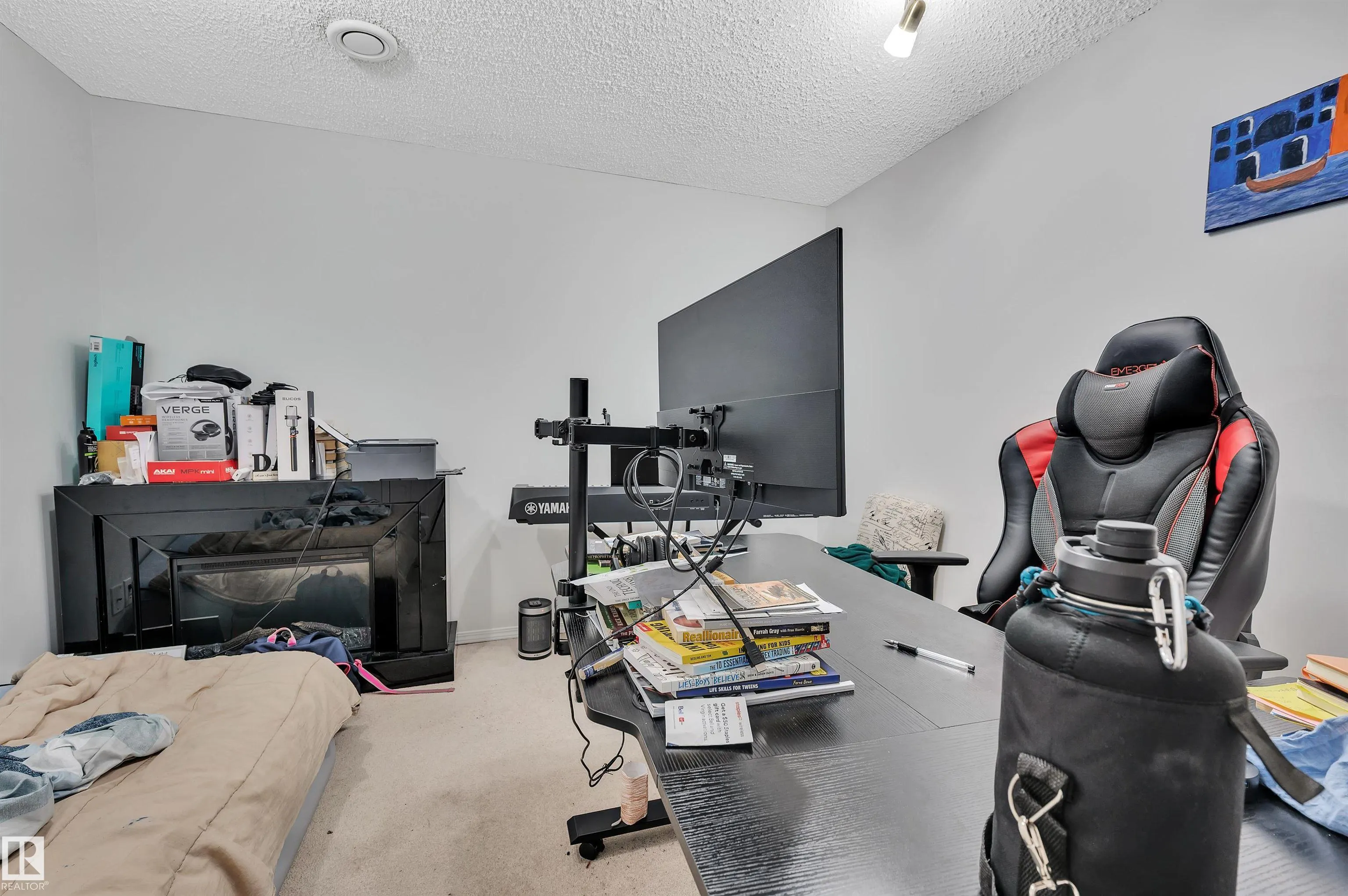 115 CHESTERMERE Drive