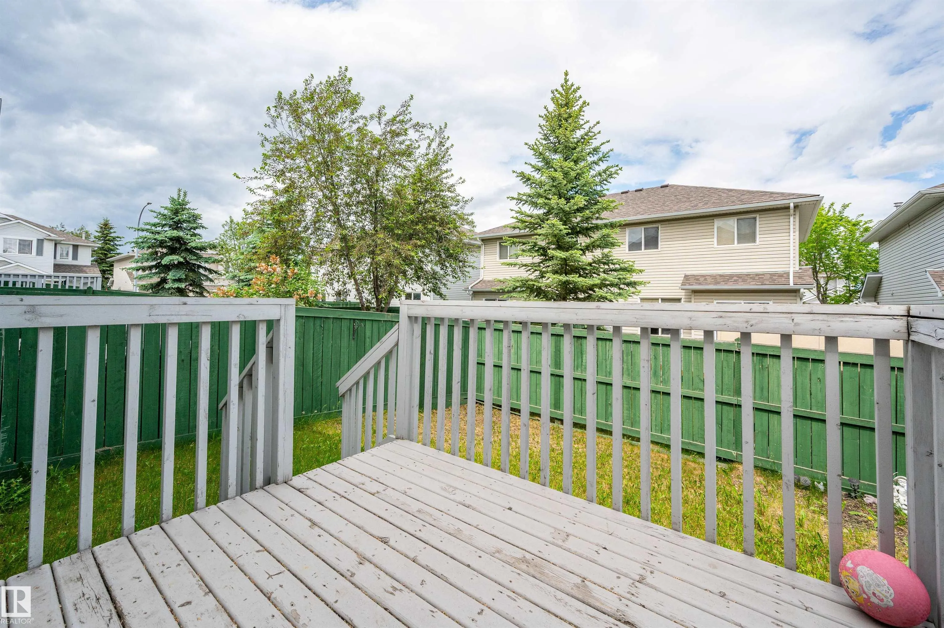 115 CHESTERMERE Drive