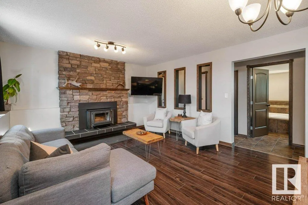 78 Woodhaven Drive