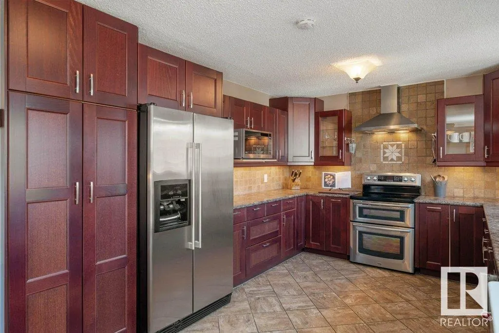 78 Woodhaven Drive