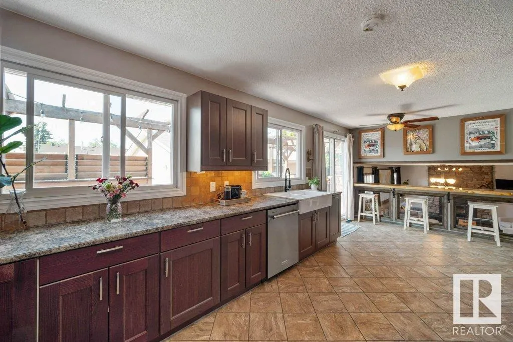78 Woodhaven Drive