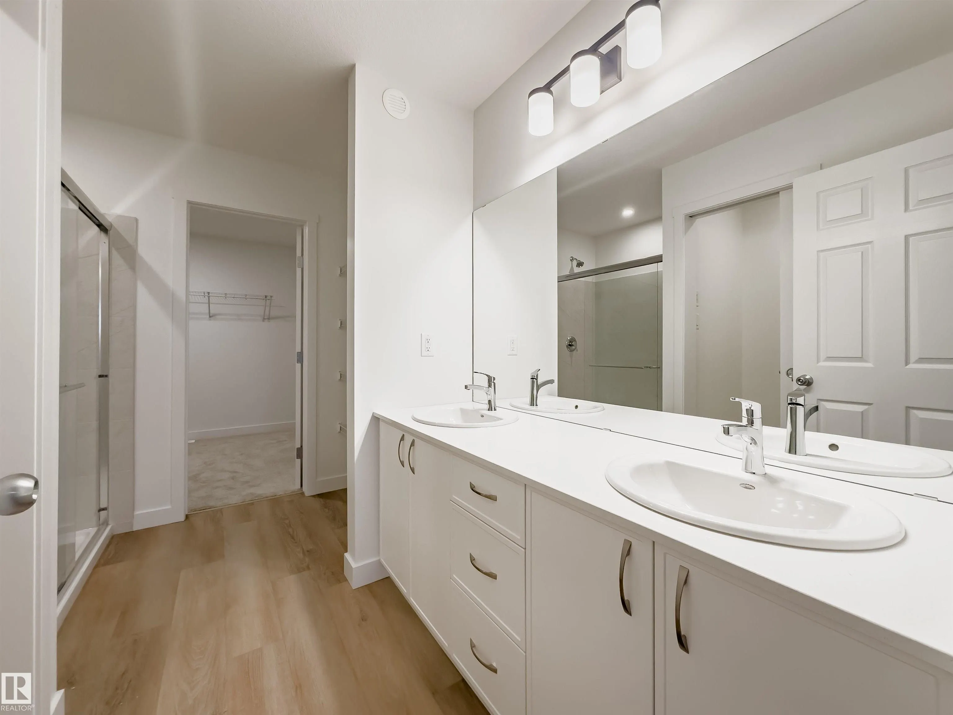 133 SUNLAND Way