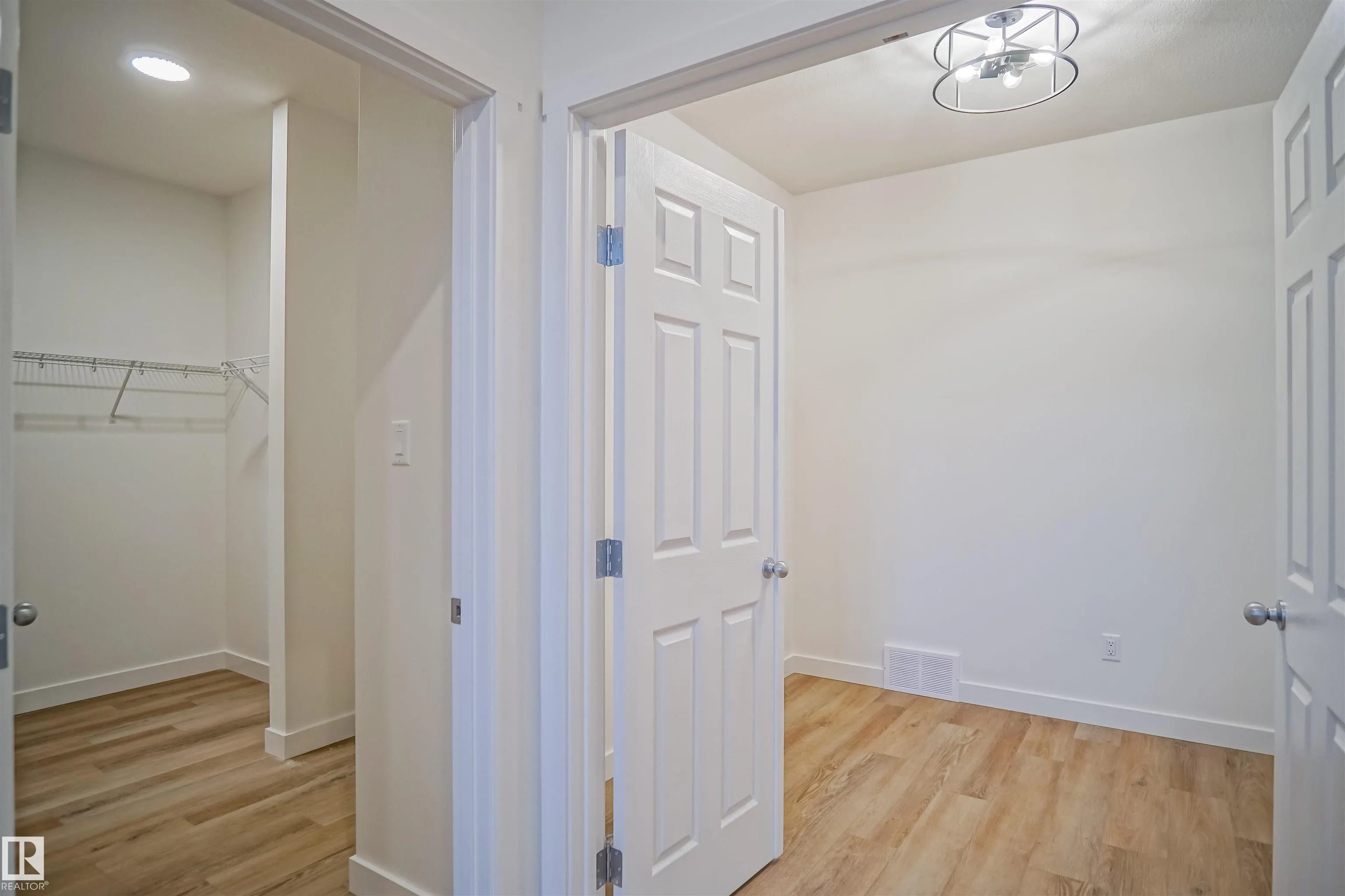 133 SUNLAND Way