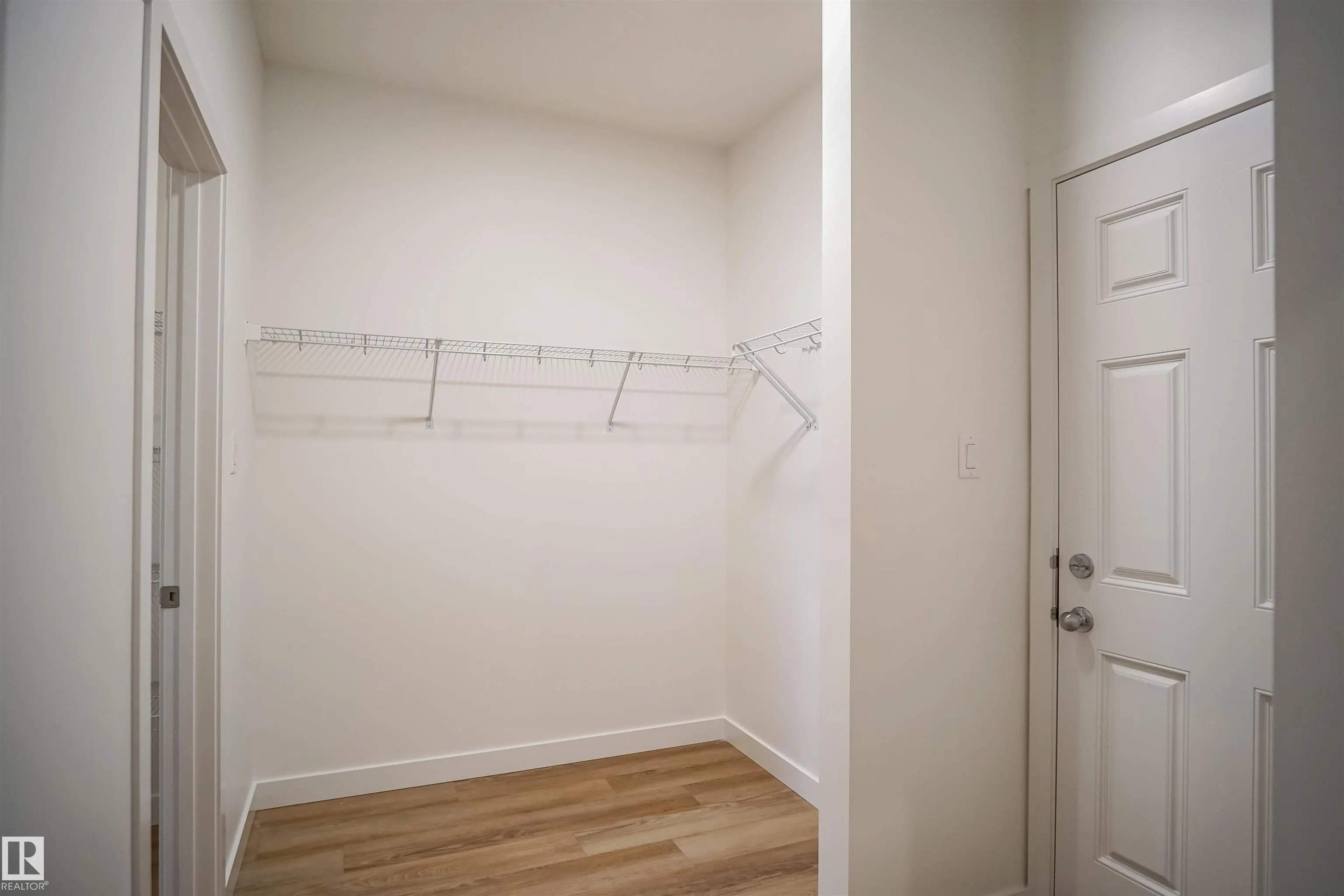 133 SUNLAND Way