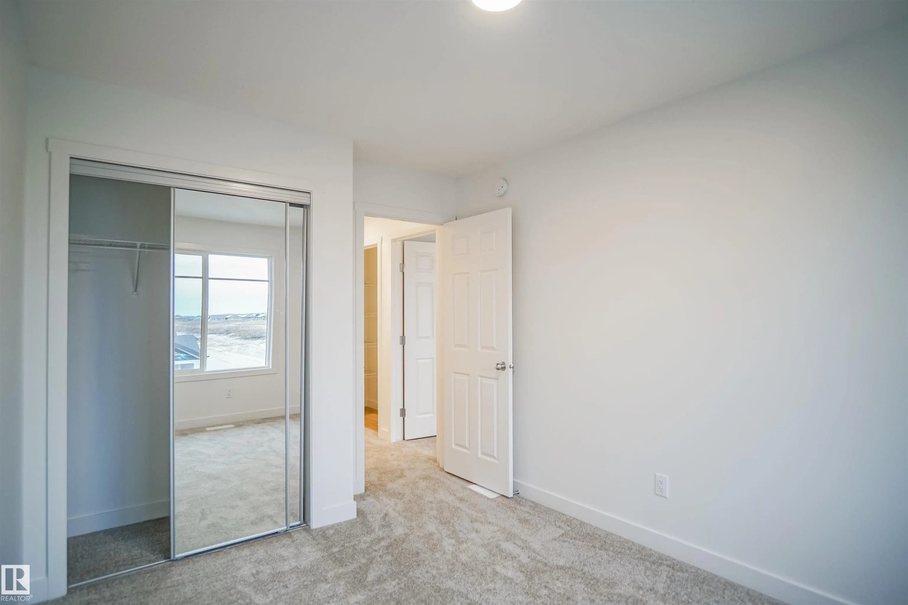 133 SUNLAND Way