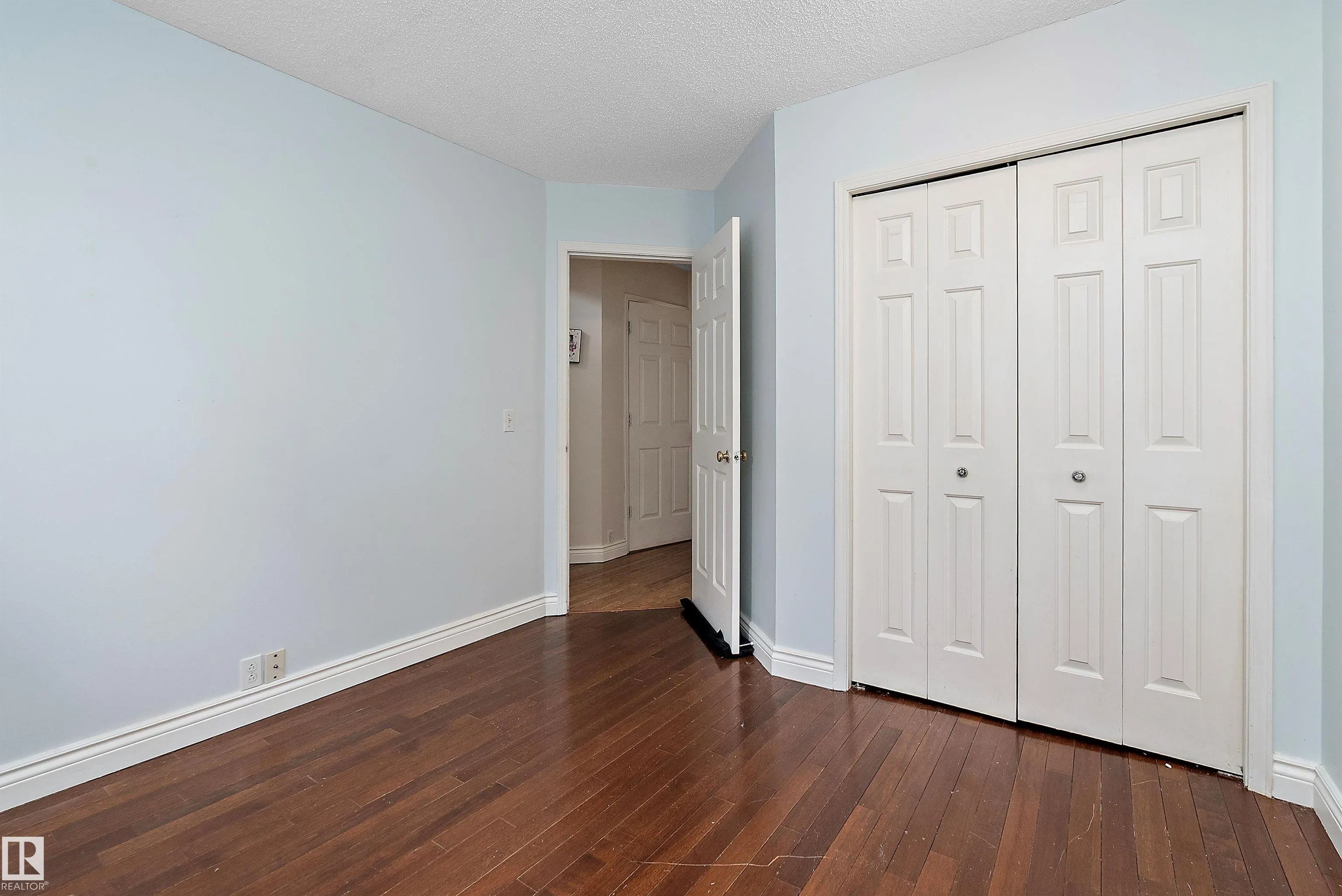 1440 SHERWOOD Drive