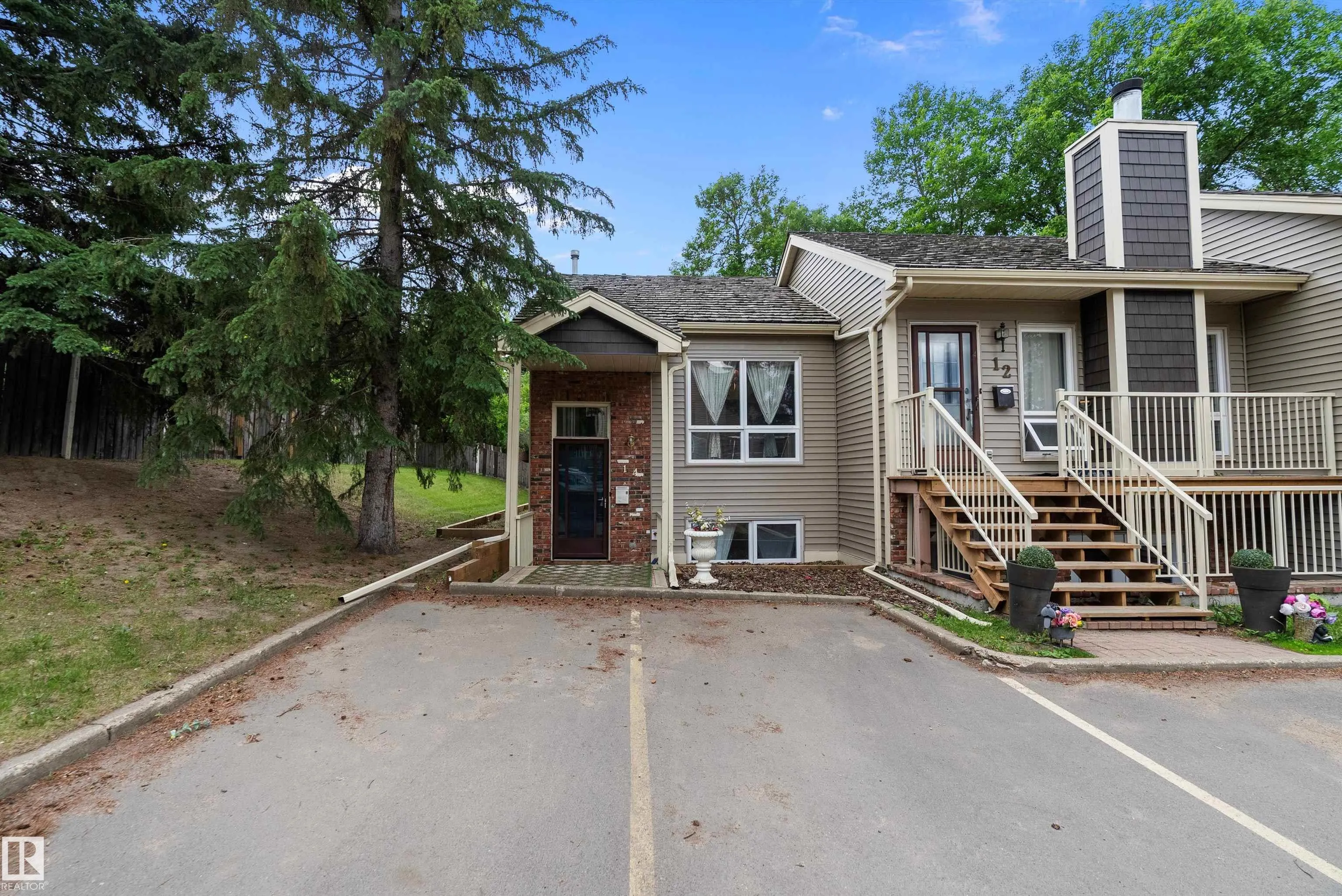 1440 SHERWOOD Drive