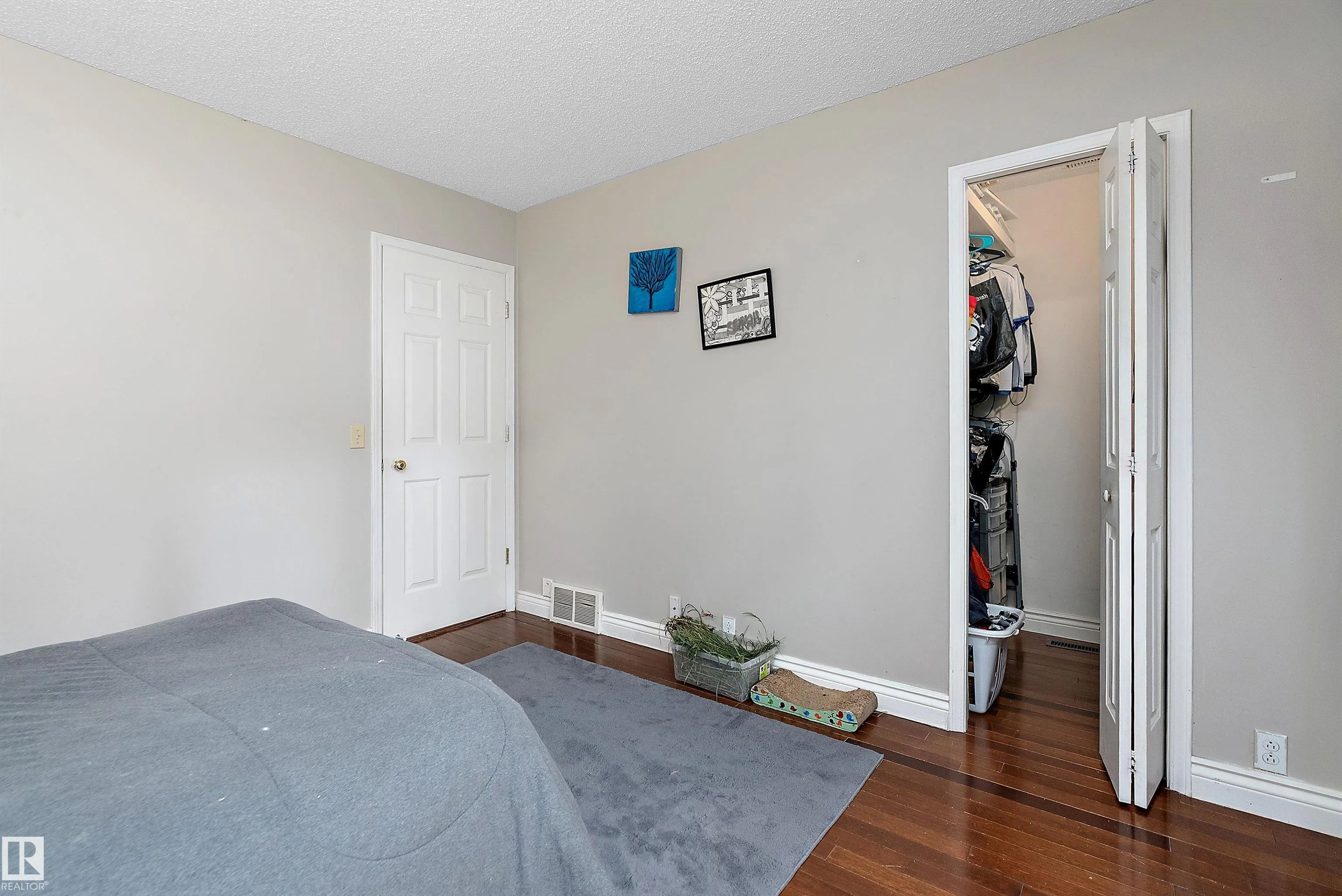 1440 SHERWOOD Drive