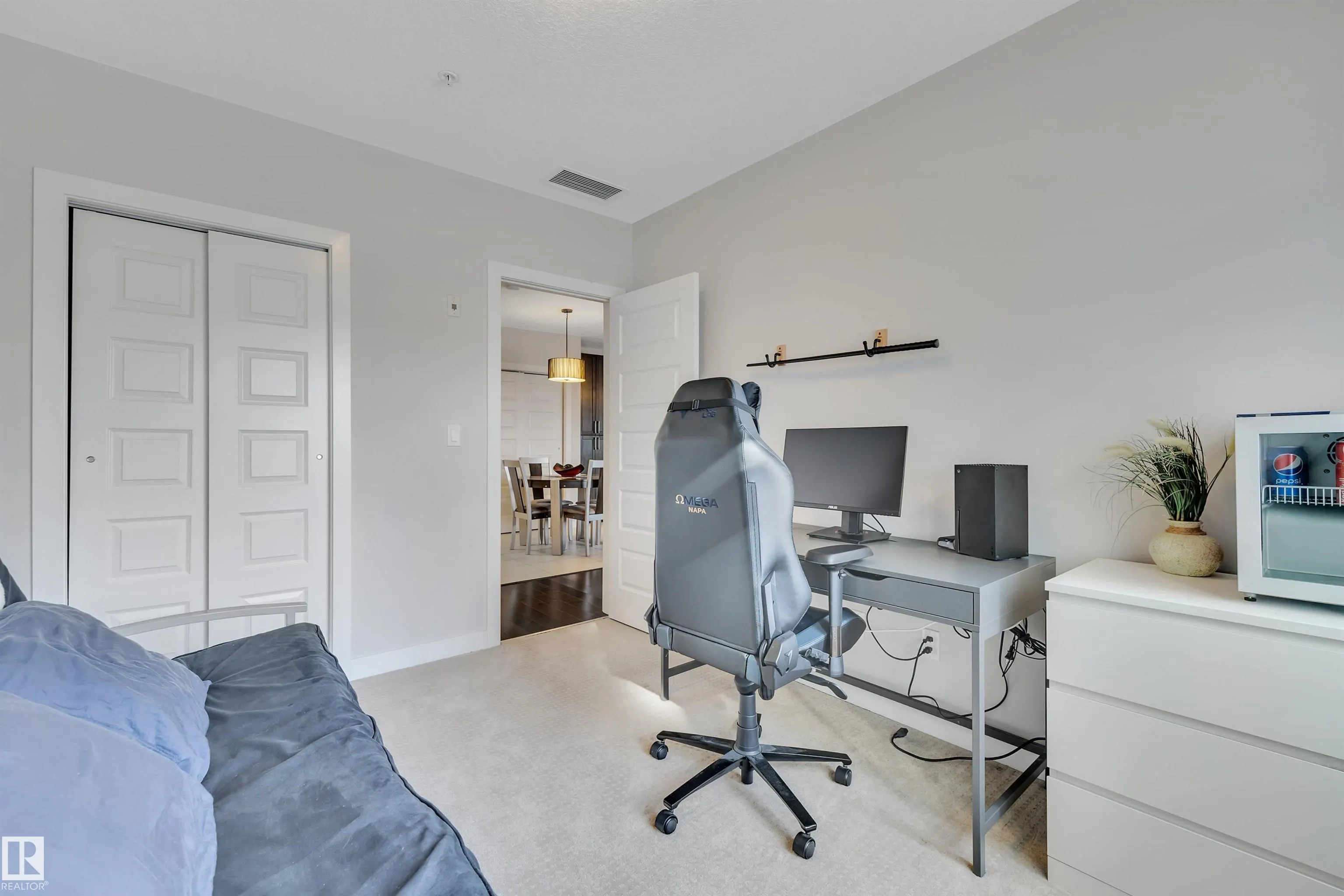 5151 WINDERMERE Boulevard