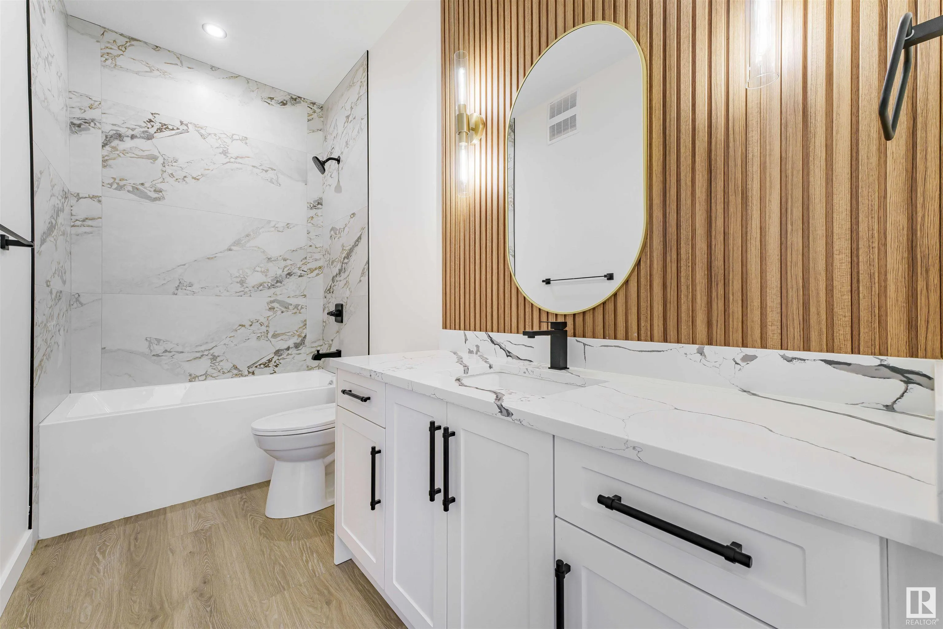 30 TILIA Place