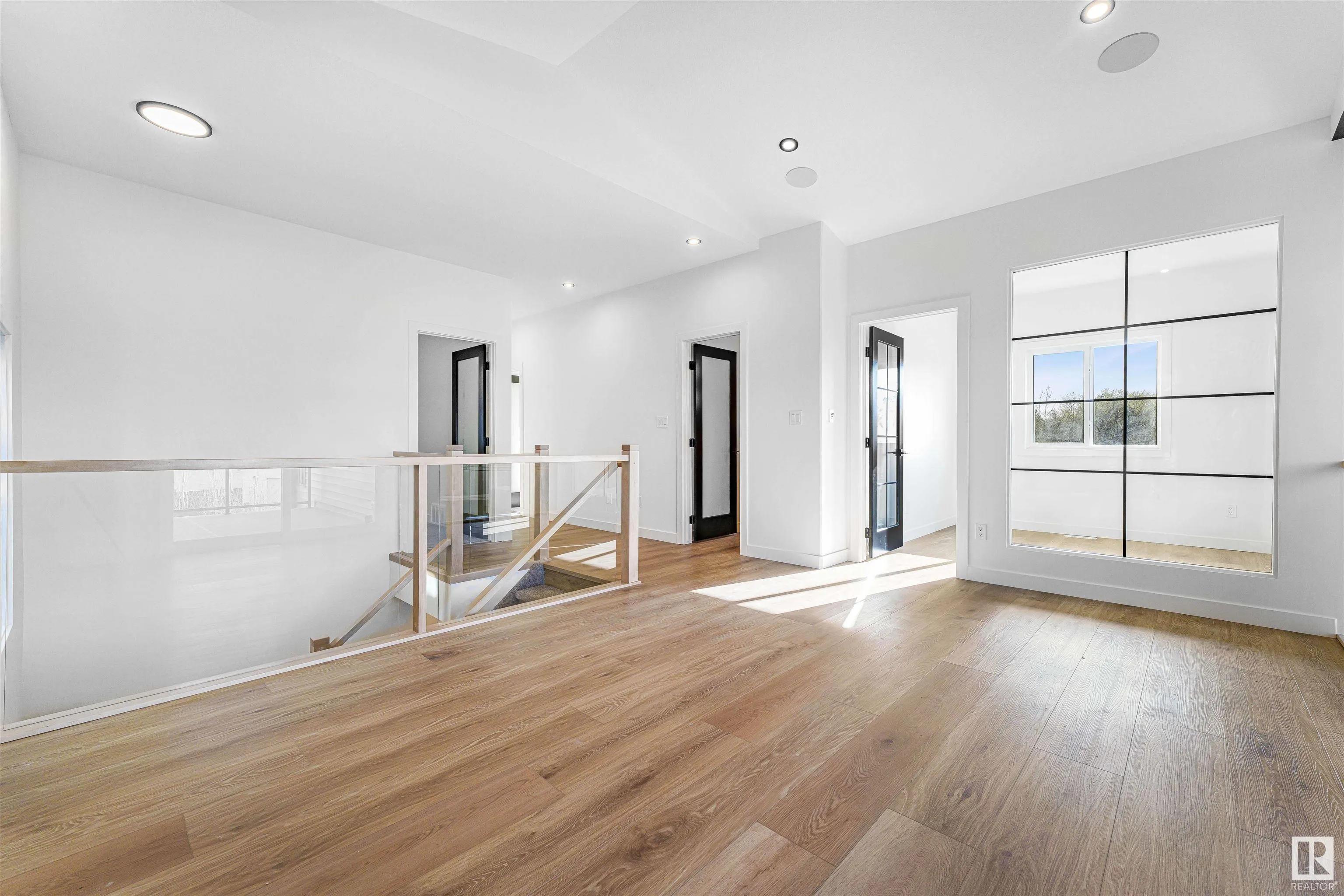 30 TILIA Place
