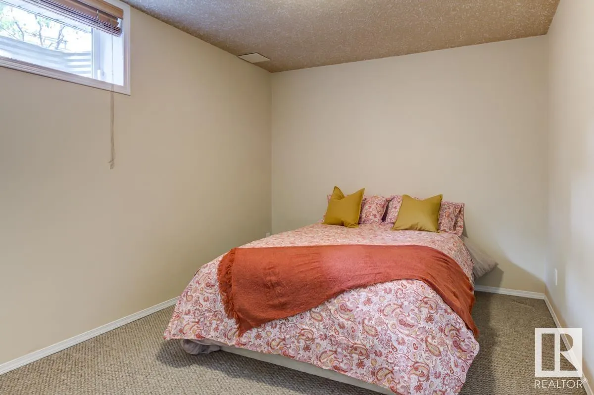 244 WOLF WILLOW Road