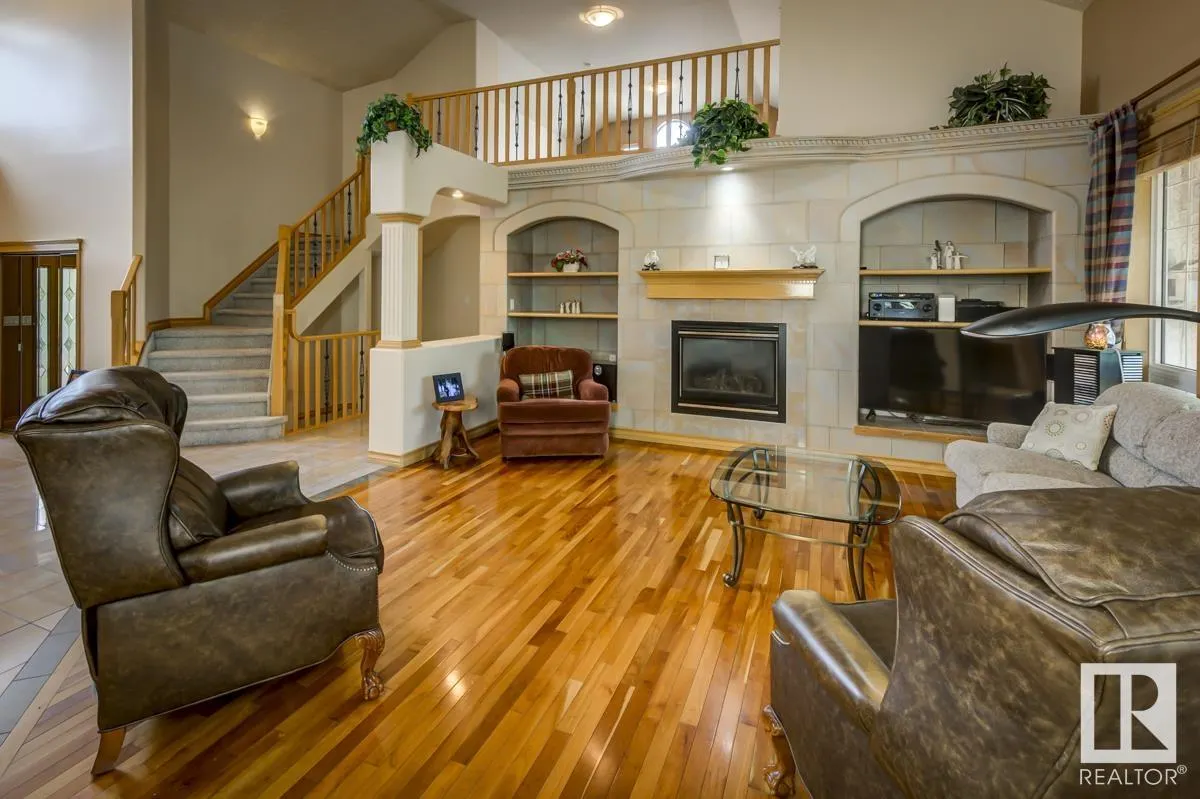 244 WOLF WILLOW Road