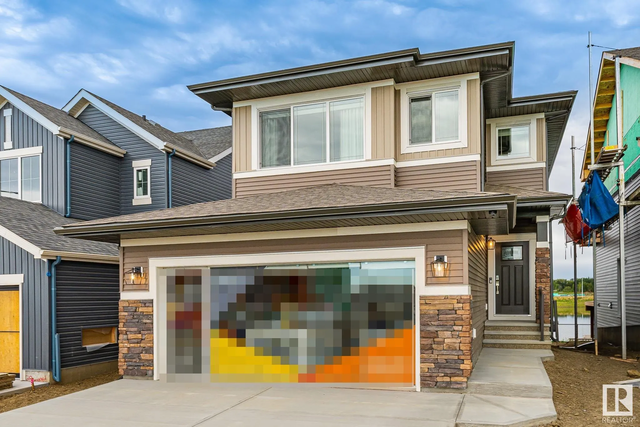 18 EMERALD Way