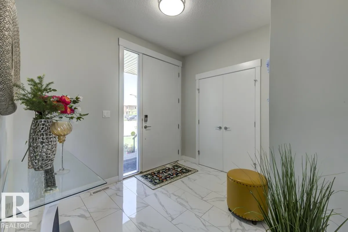 6817 KNOX Loop