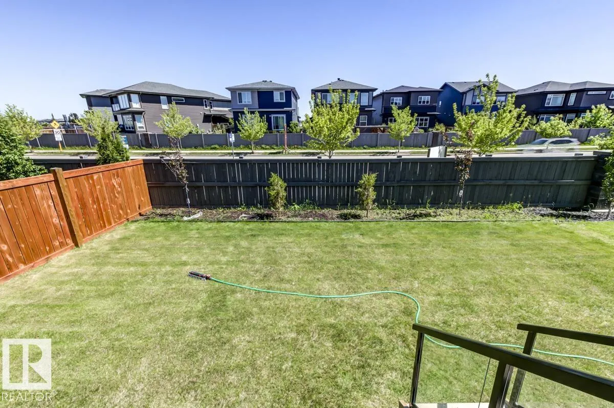 6817 KNOX Loop