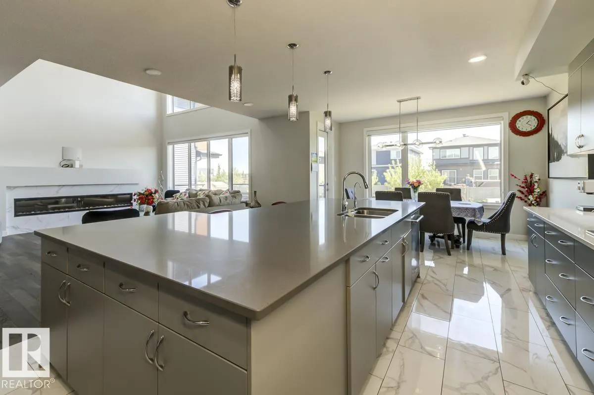 6817 KNOX Loop