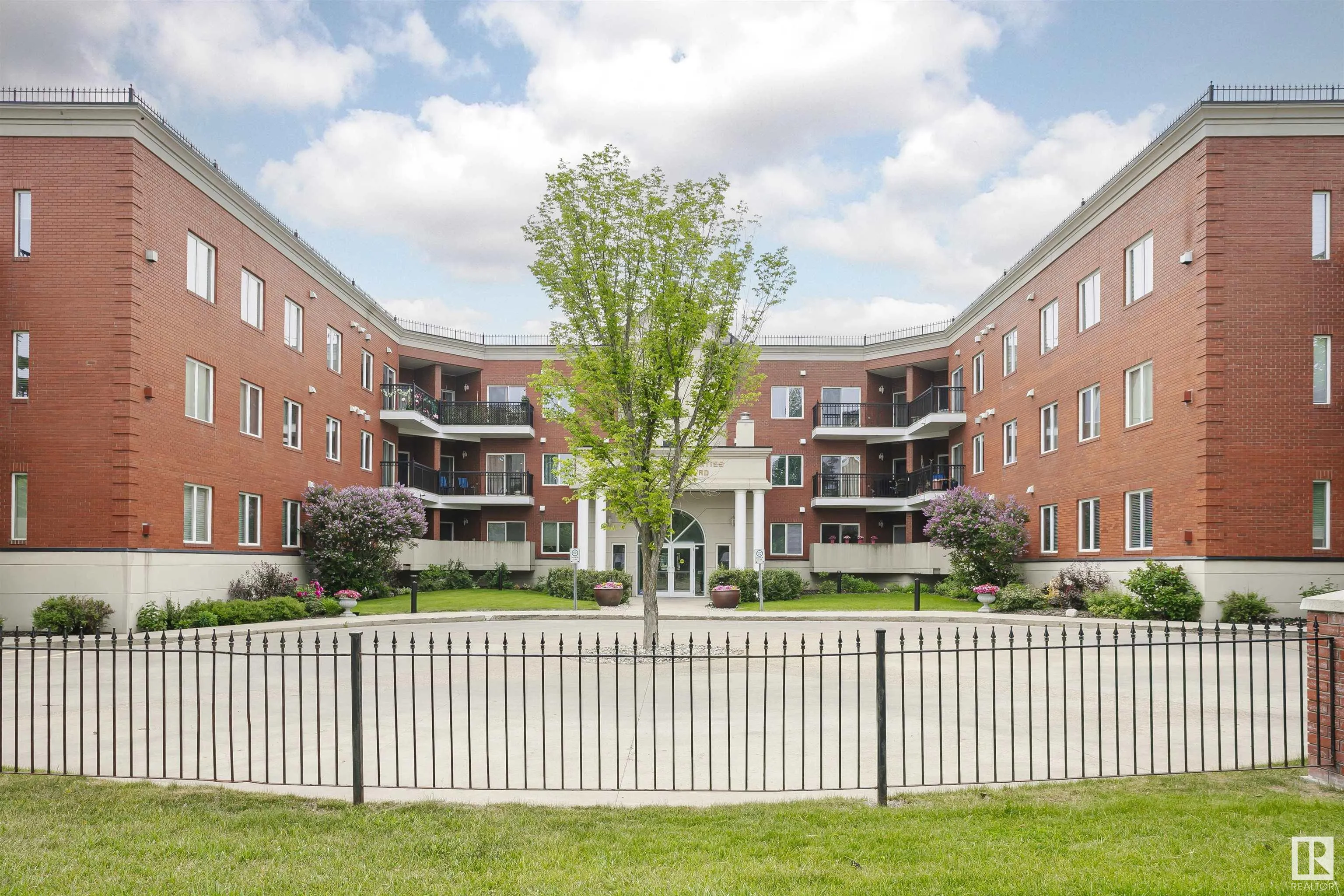260 STURGEON Road