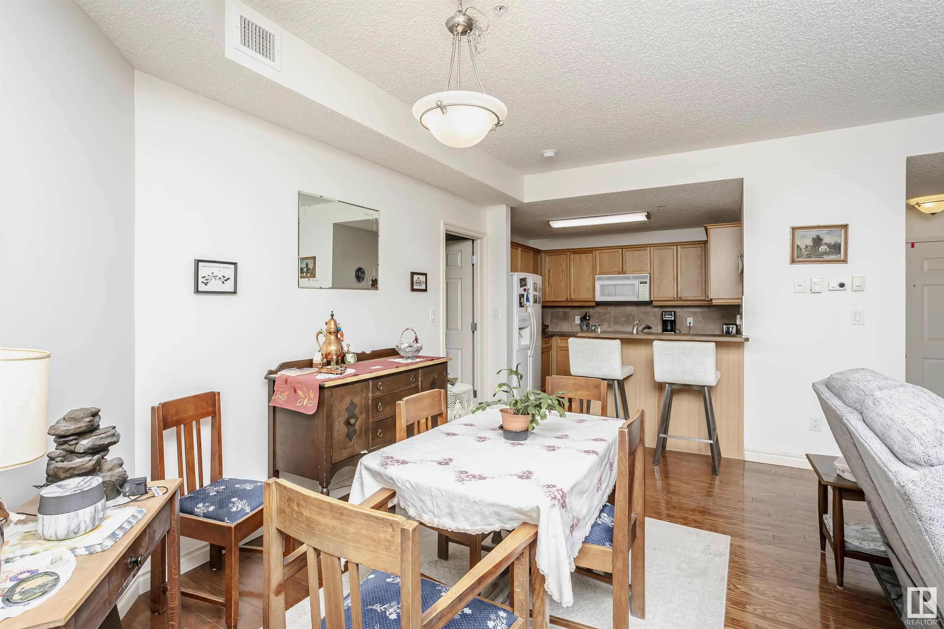 260 STURGEON Road
