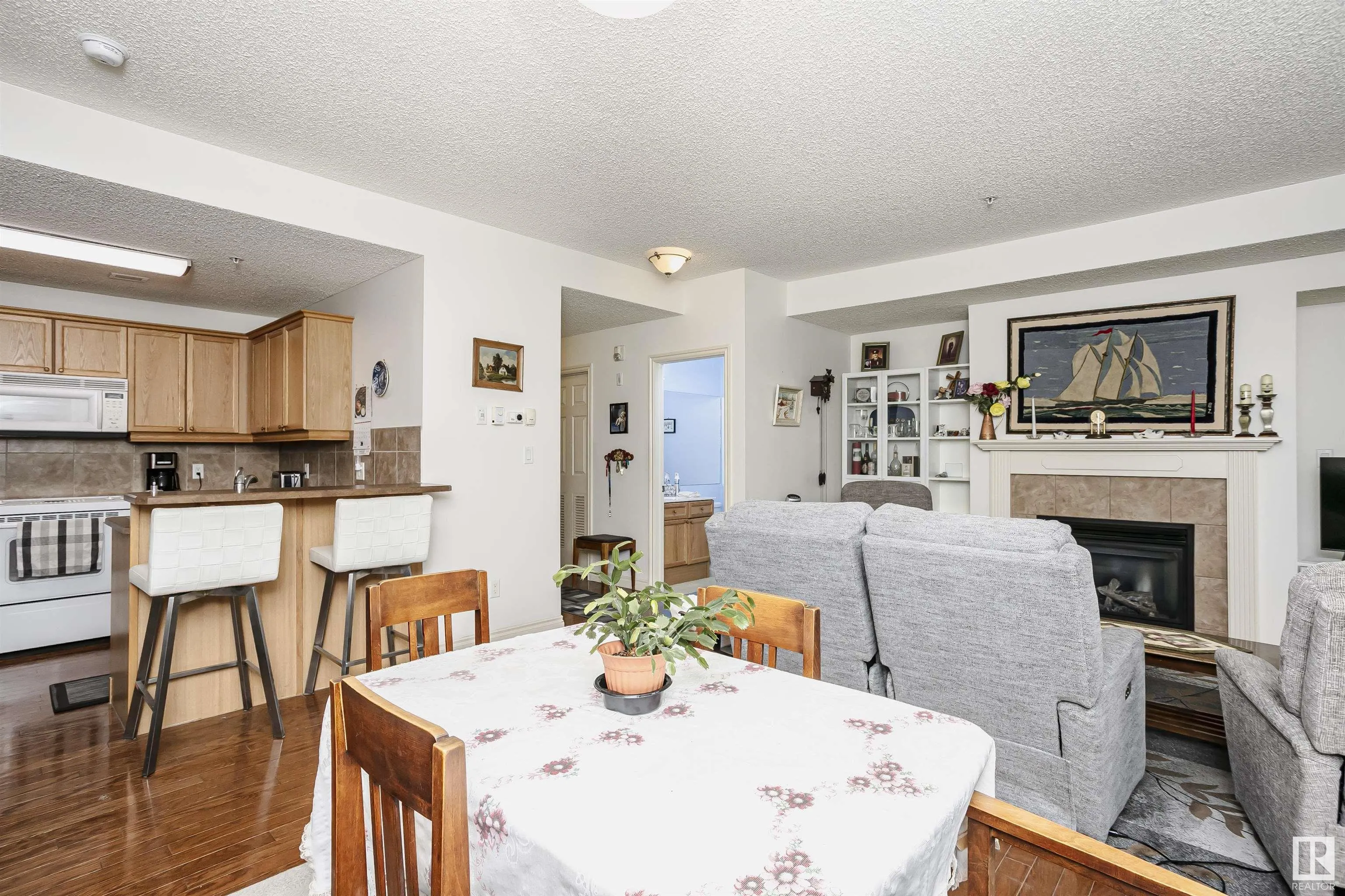 260 STURGEON Road