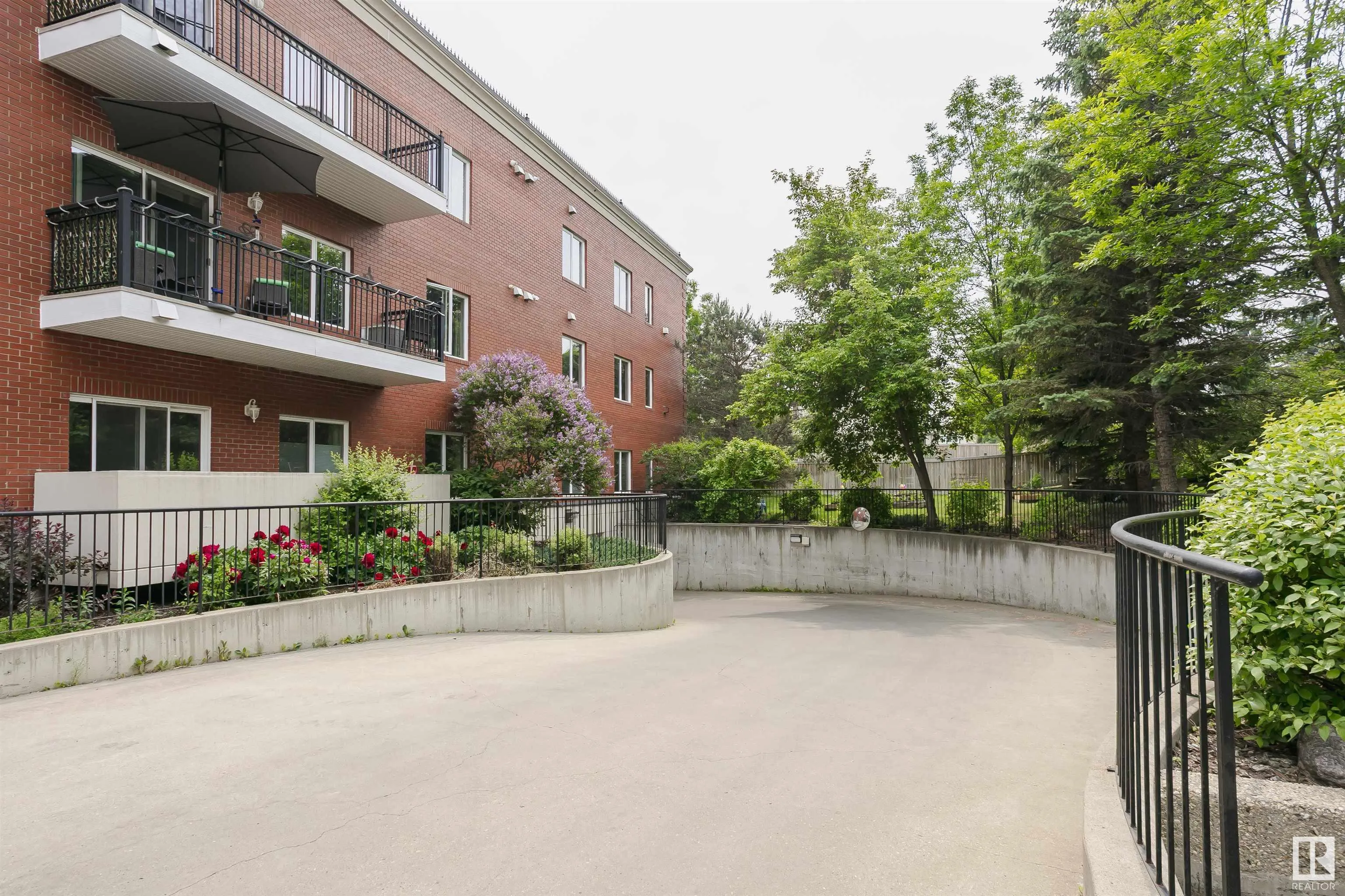 260 STURGEON Road