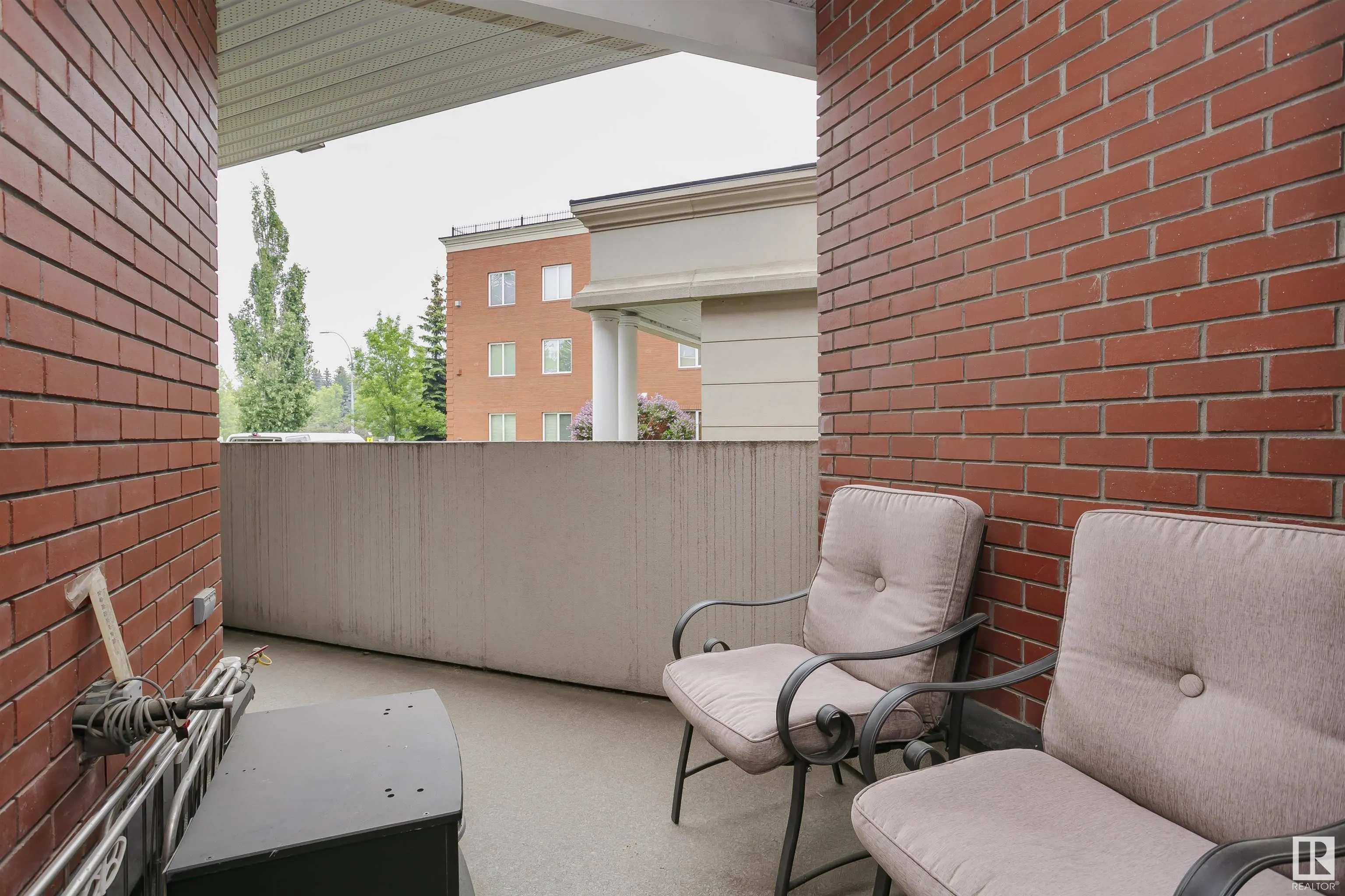 260 STURGEON Road