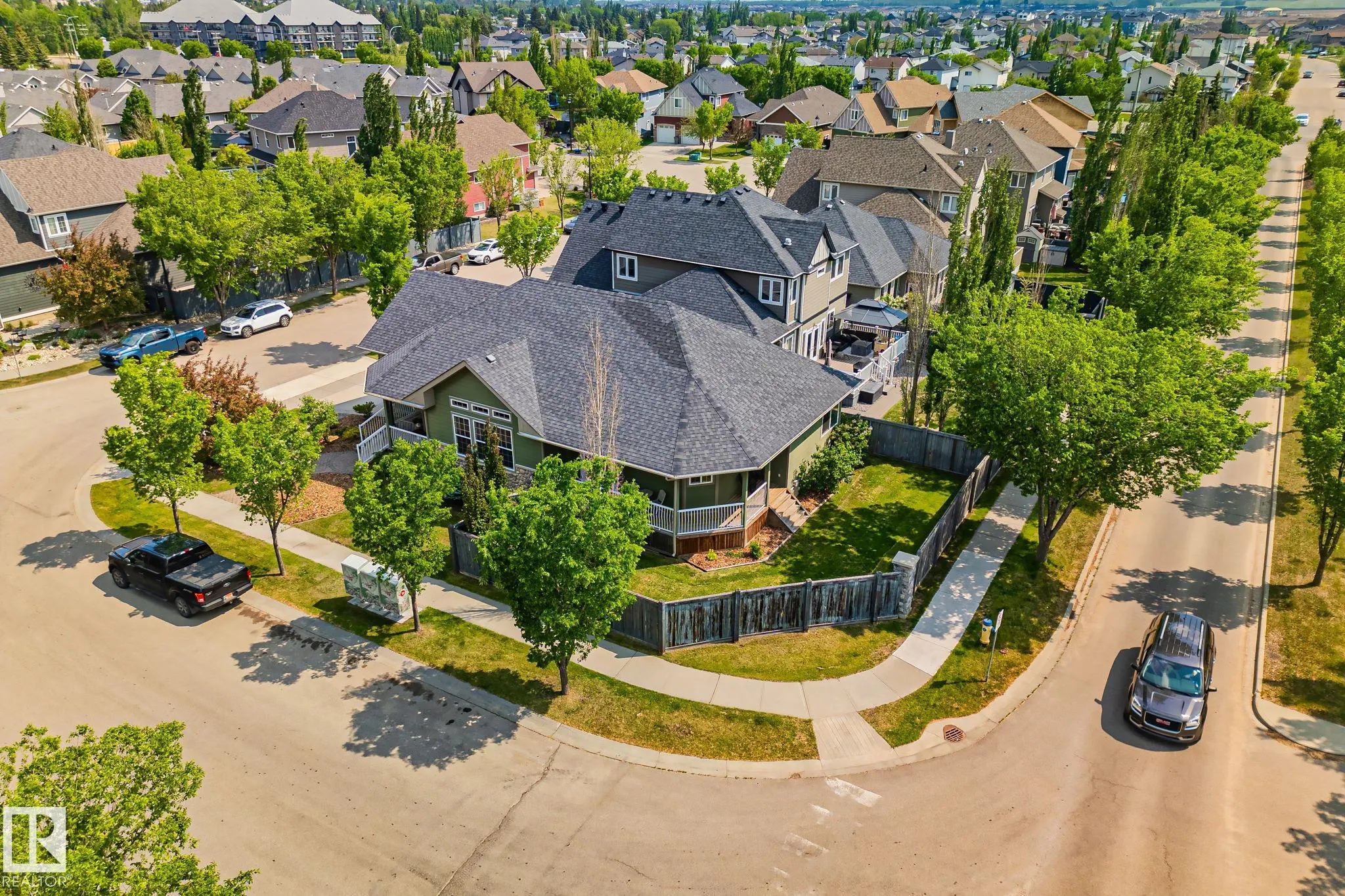 5101 CHATEAU Court
