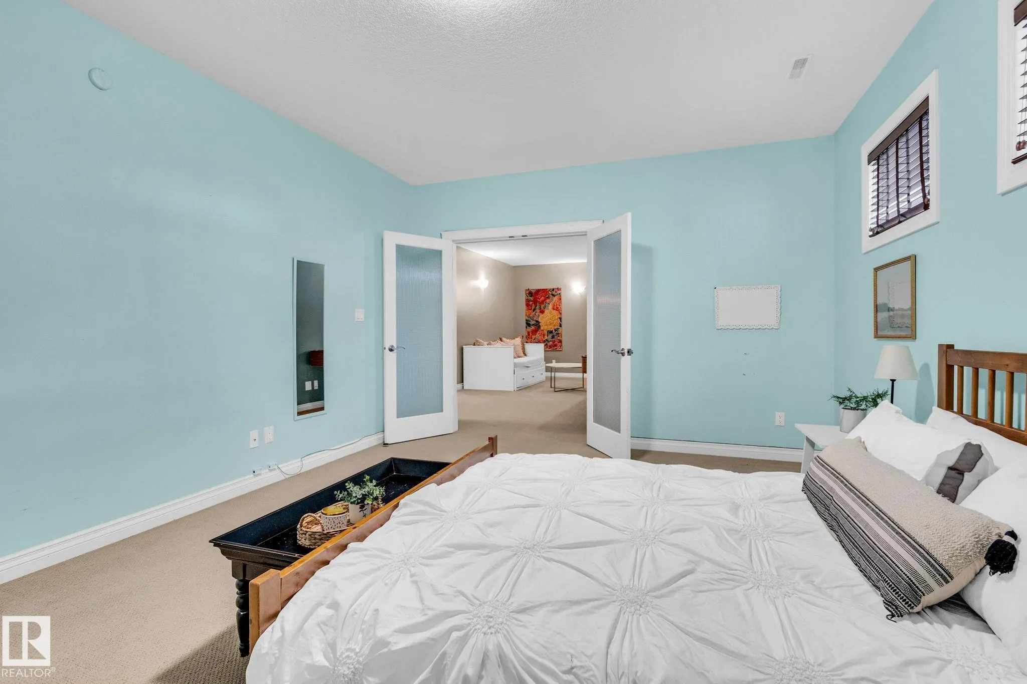 5101 CHATEAU Court