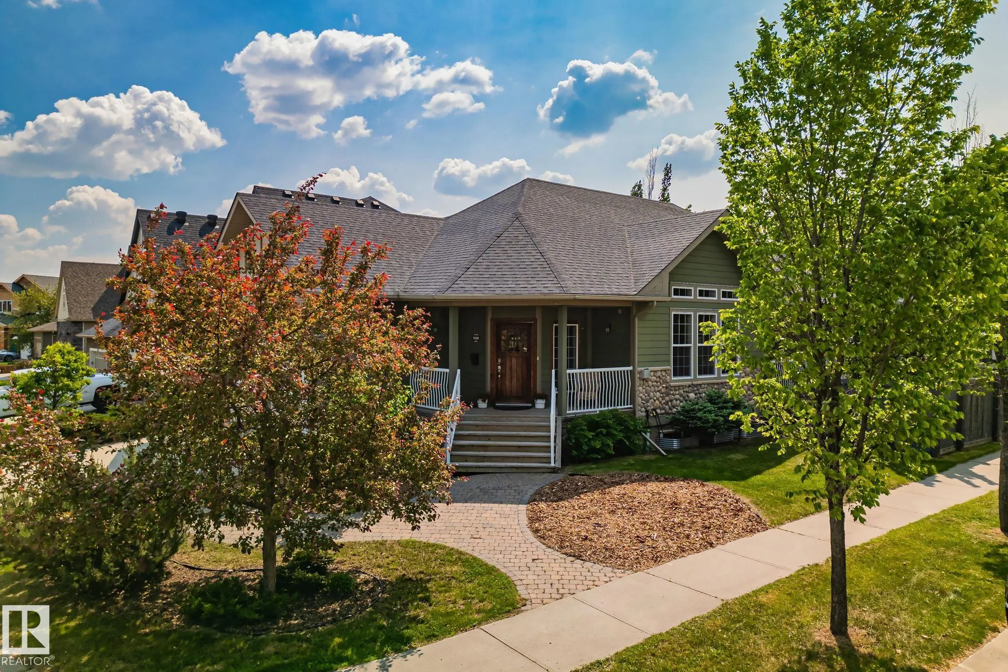 5101 CHATEAU Court
