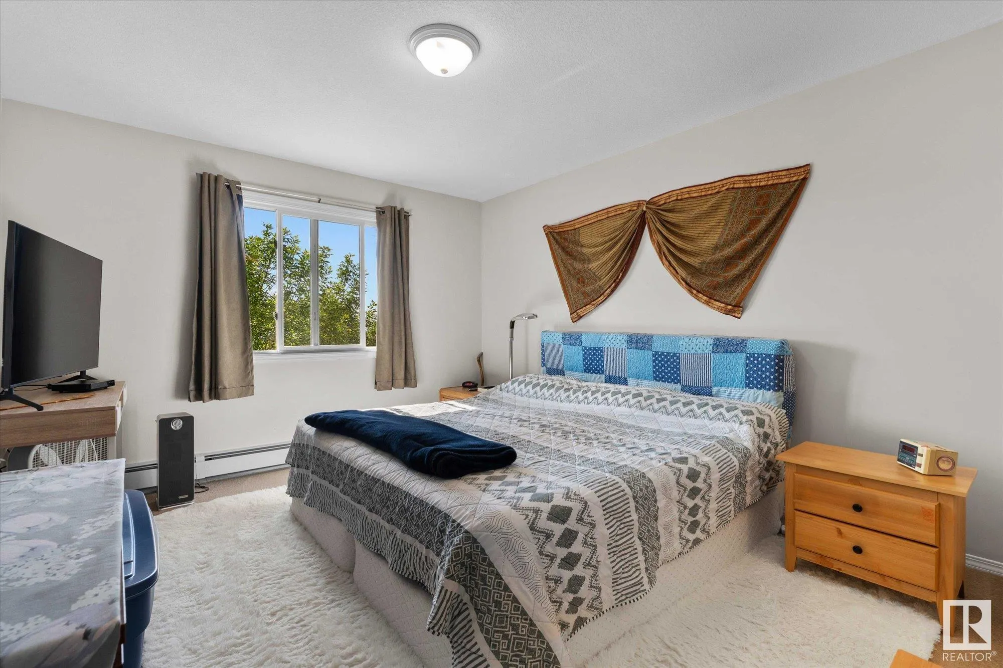 50 WOODSMERE