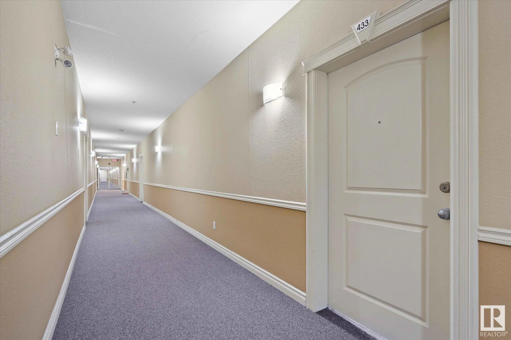 50 WOODSMERE