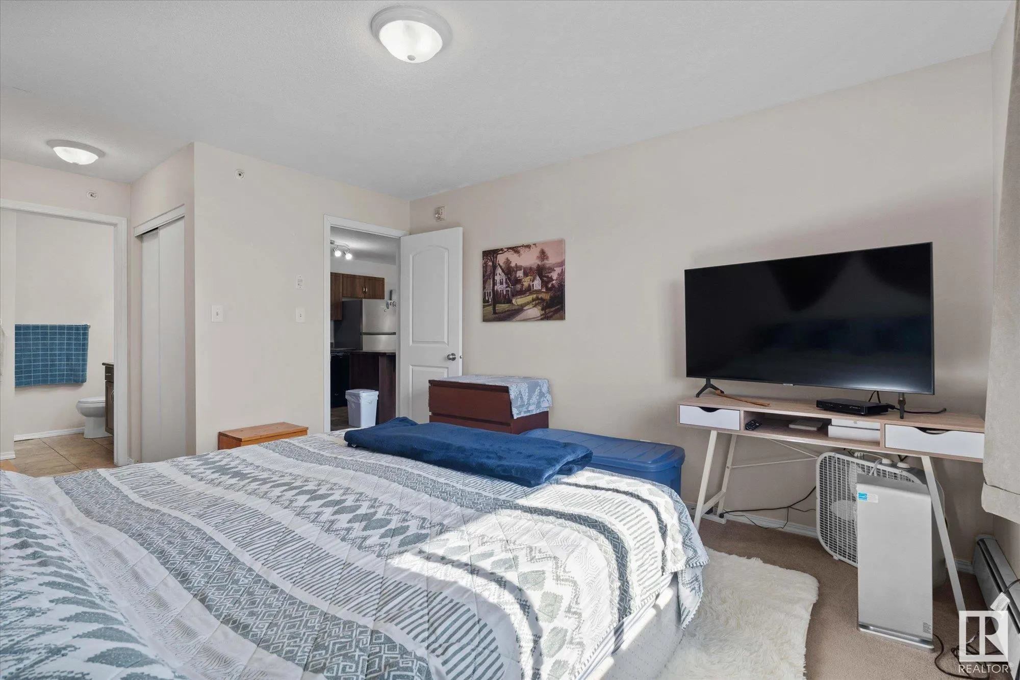 50 WOODSMERE