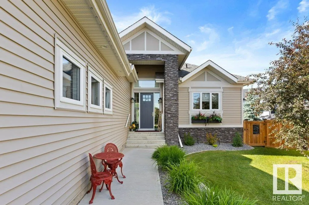 5 ASPENGLEN Cove