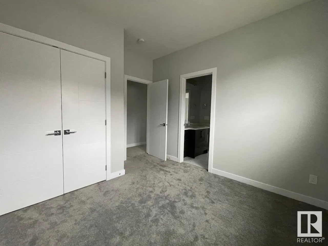 3302 SOLEIL Boulevard