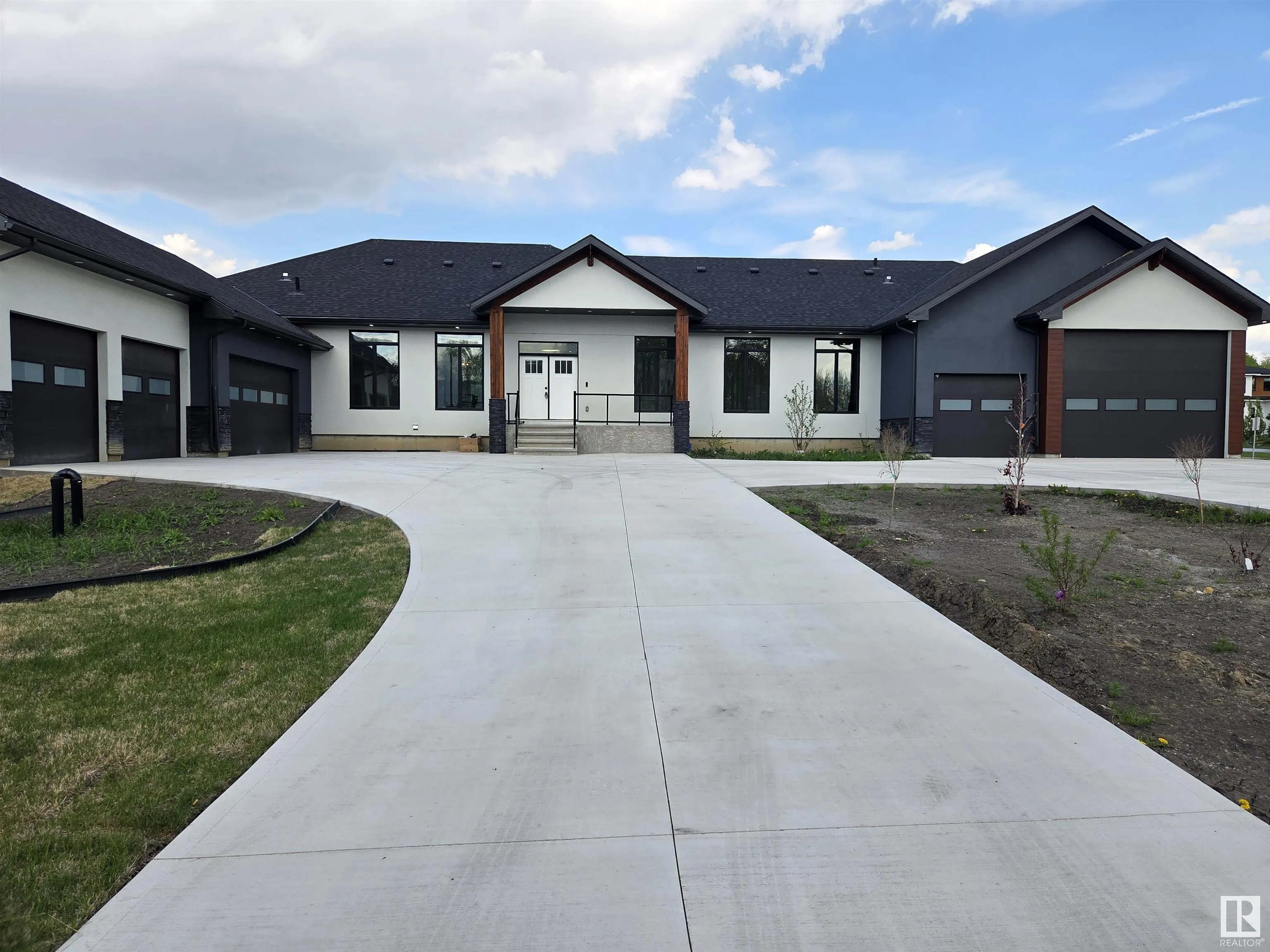 52367 RGE ROAD 223