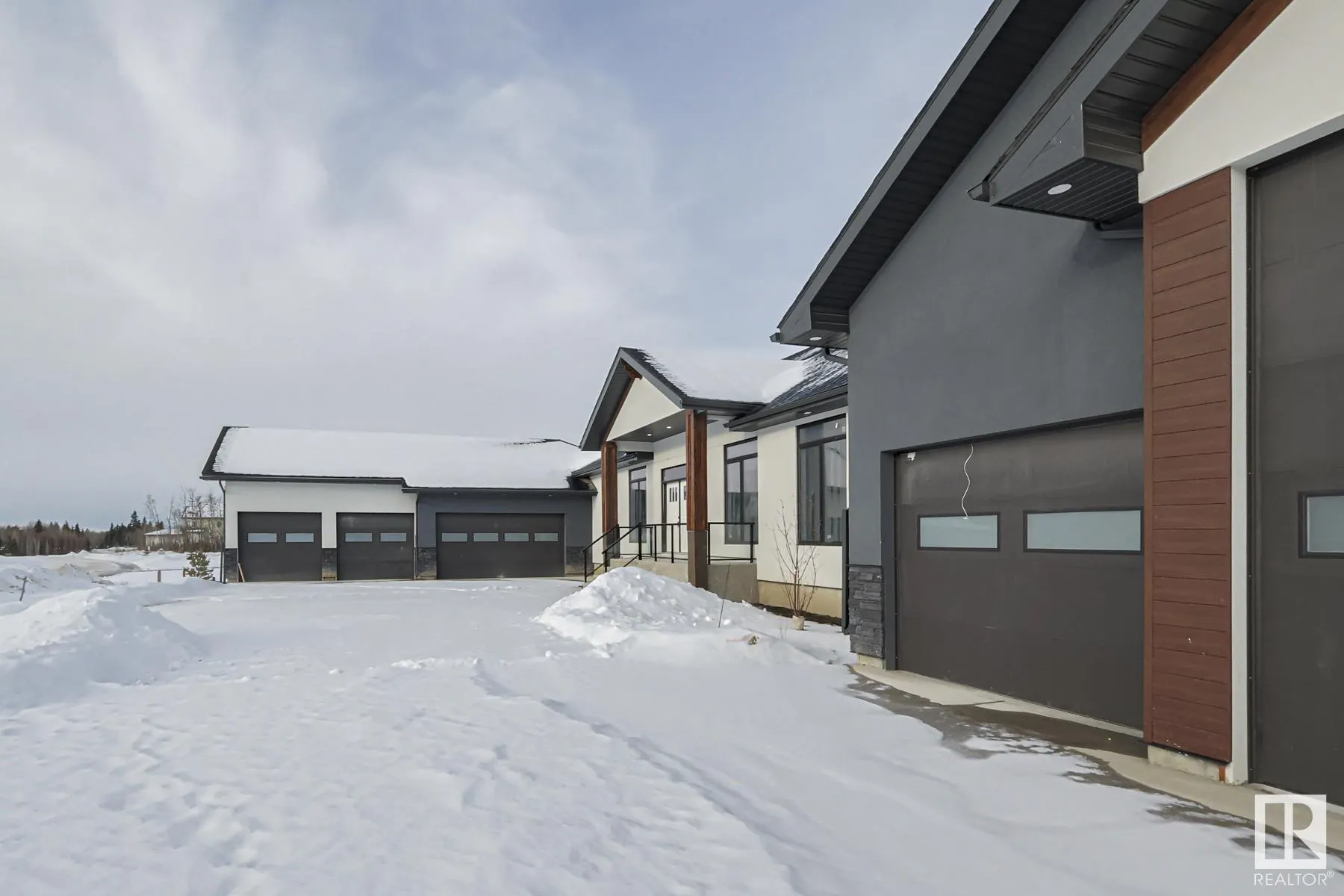 52367 RGE ROAD 223