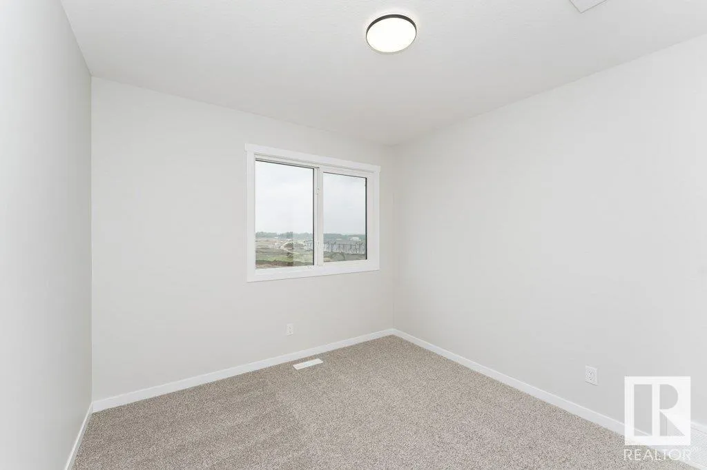 3945 WREN Loop