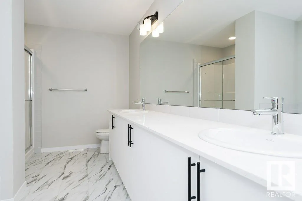 3945 WREN Loop
