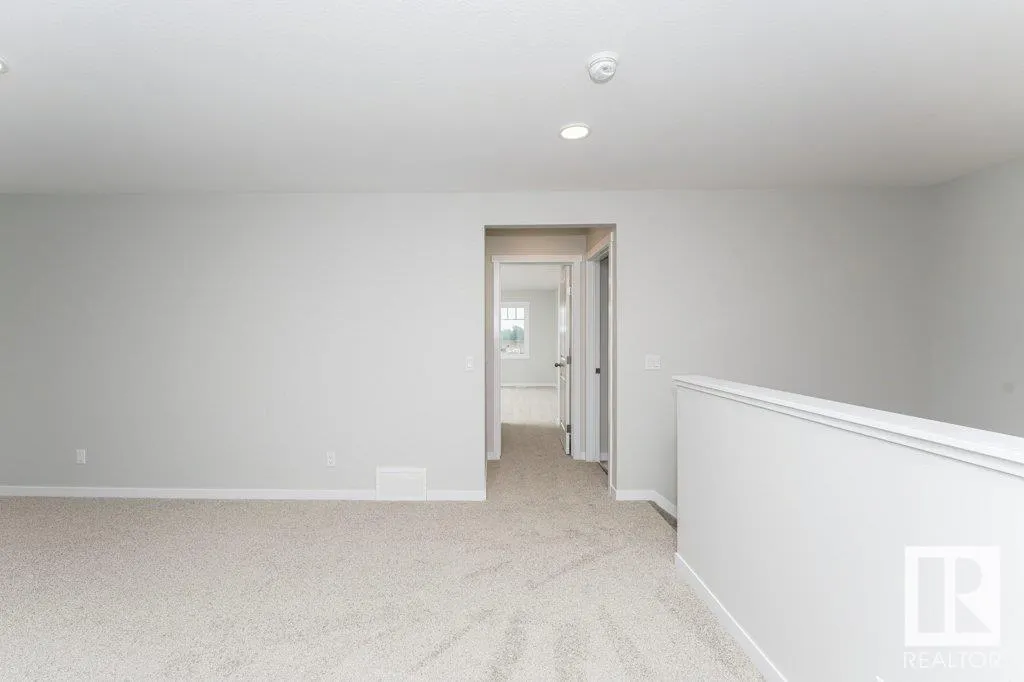 3945 WREN Loop
