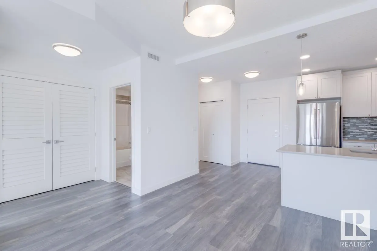 1316 WINDEREMERE Way