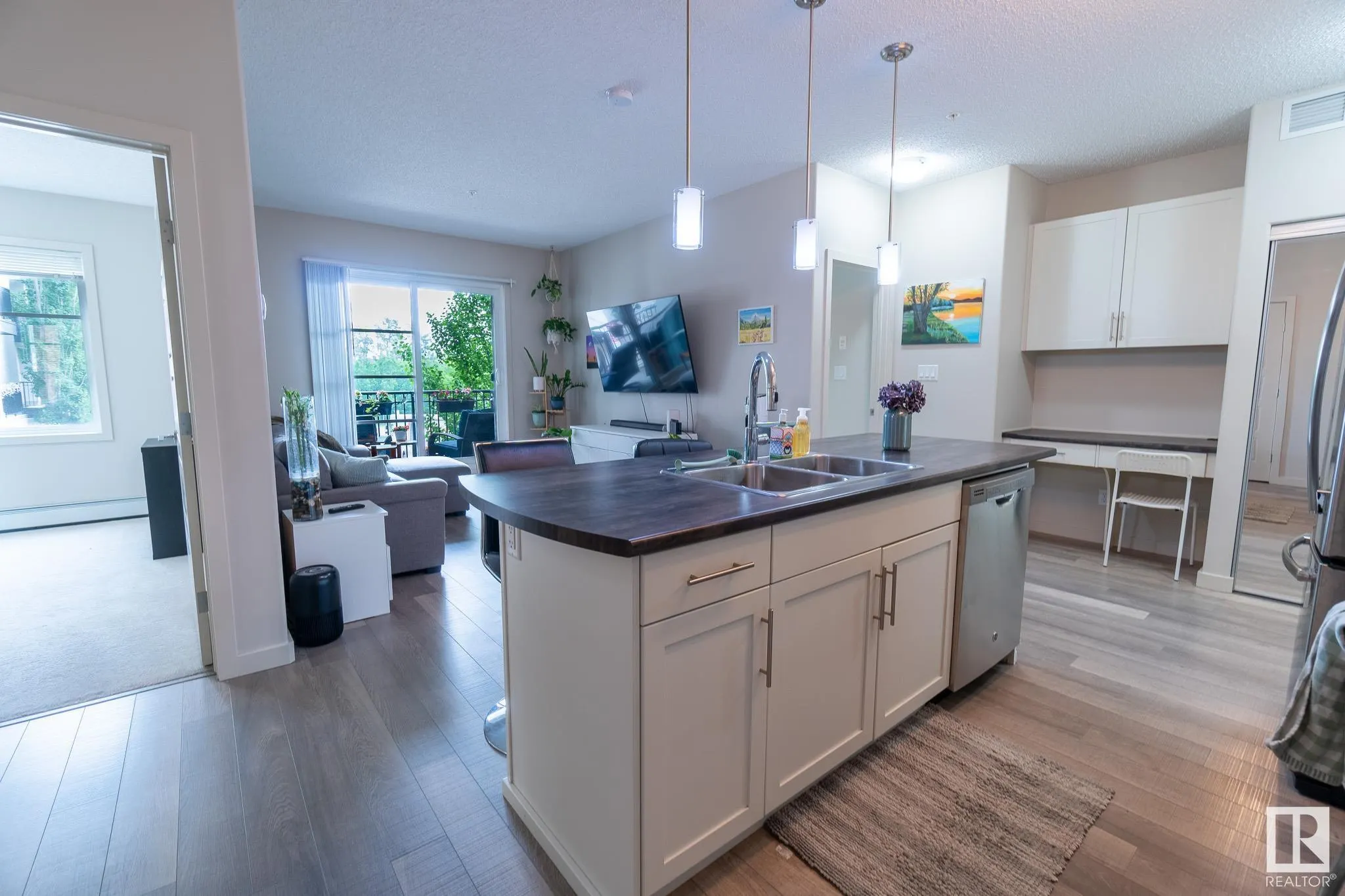 1144 Adamson Drive