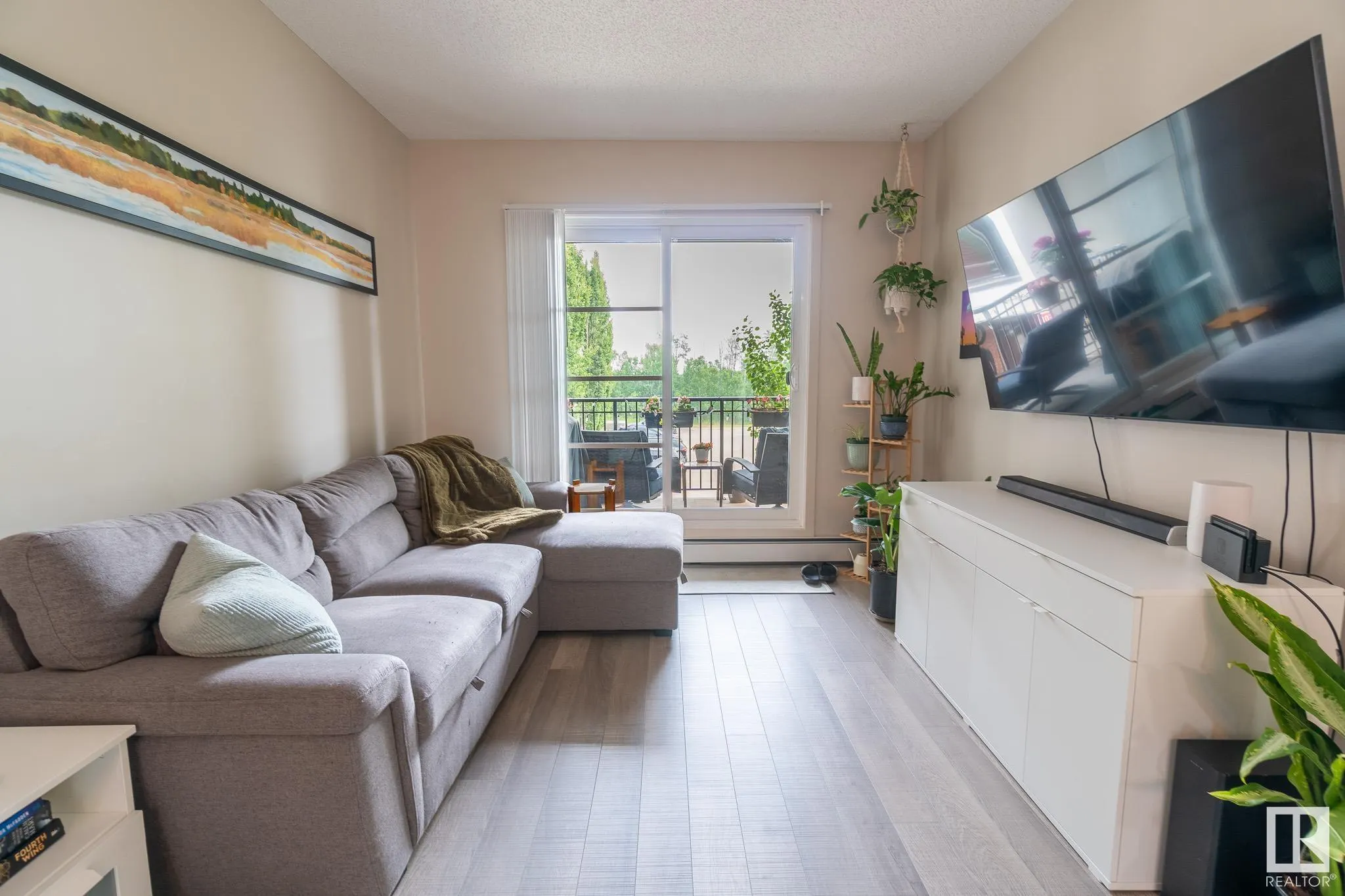 1144 Adamson Drive
