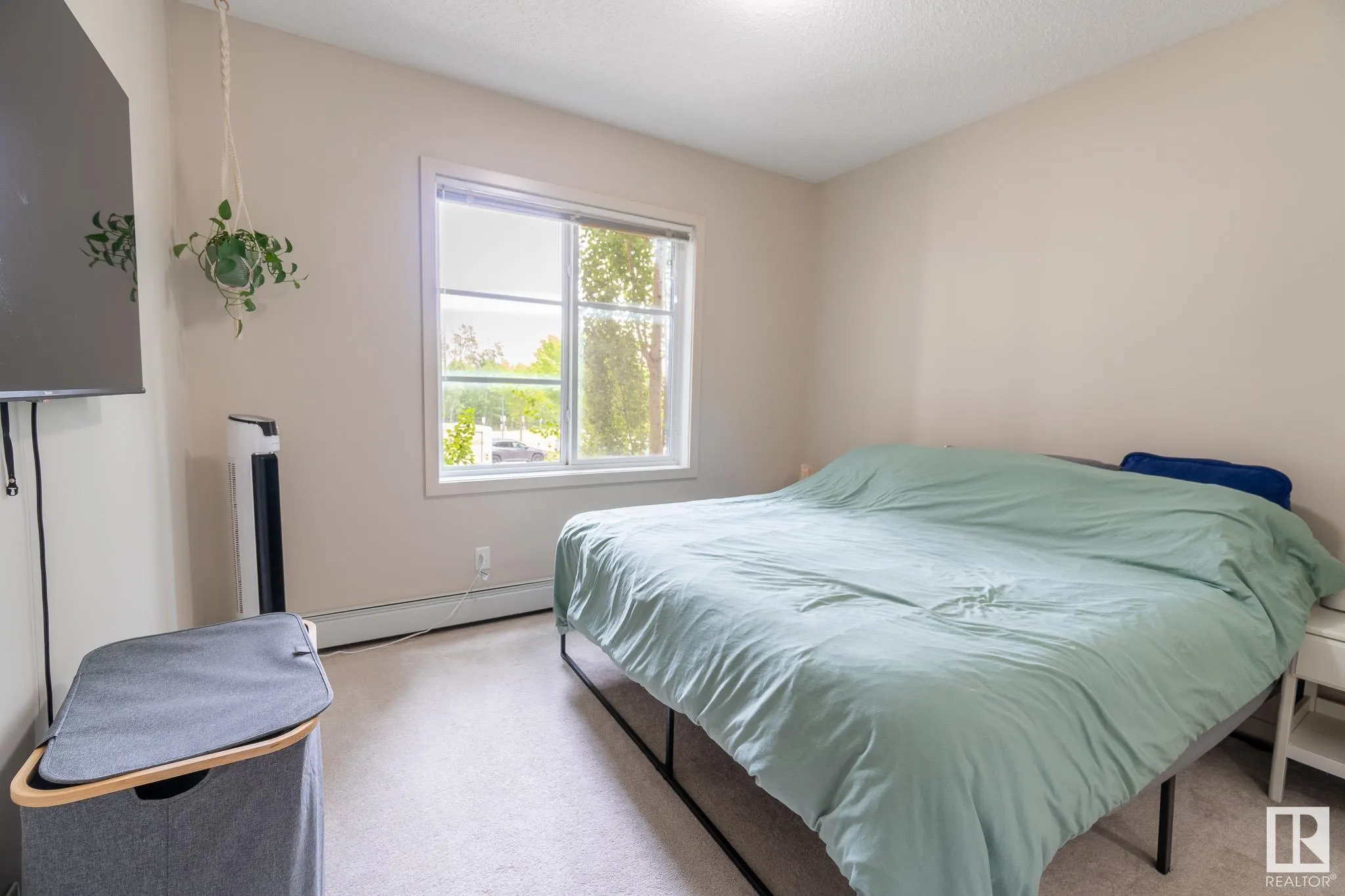 1144 Adamson Drive