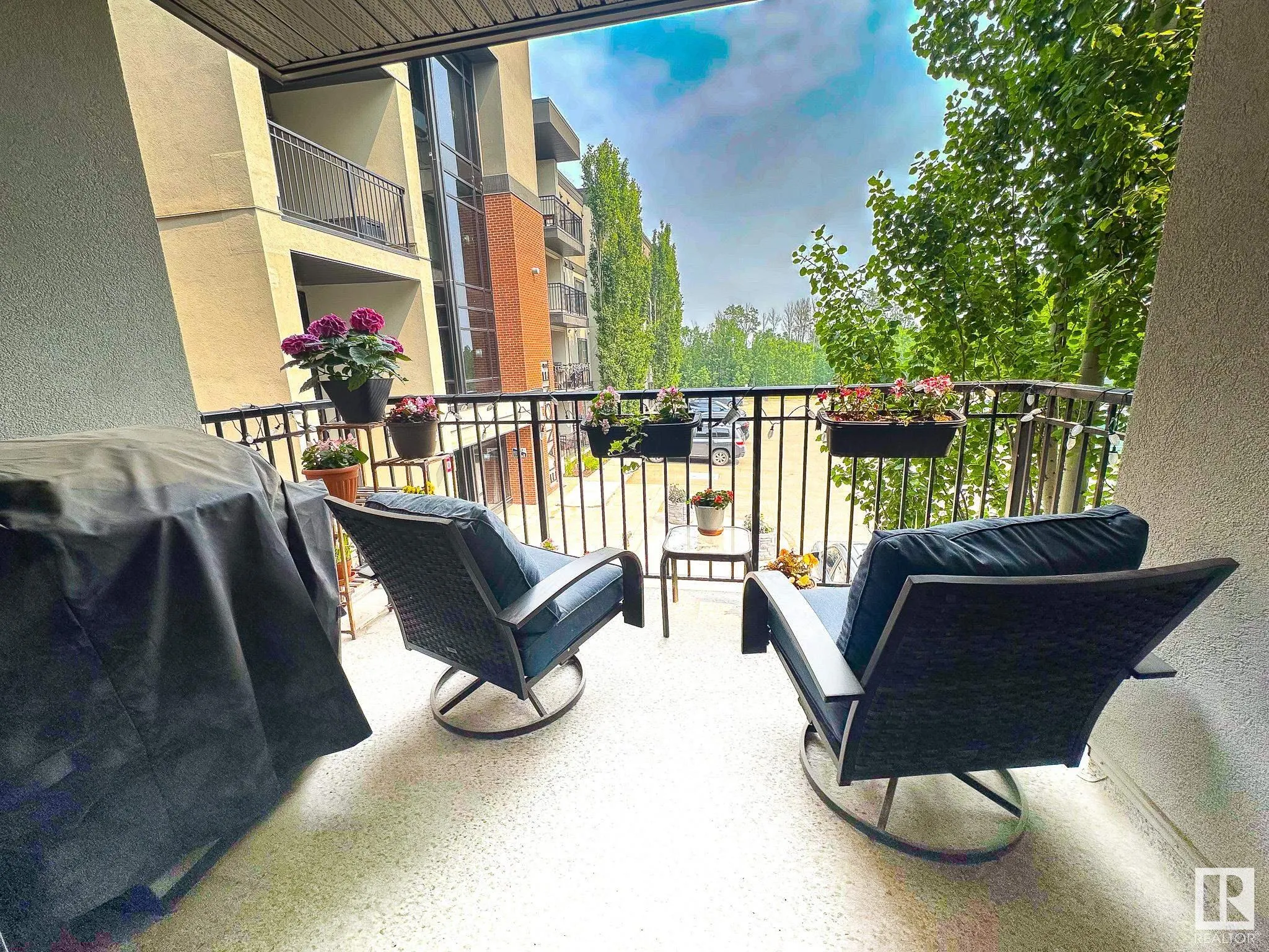 1144 Adamson Drive