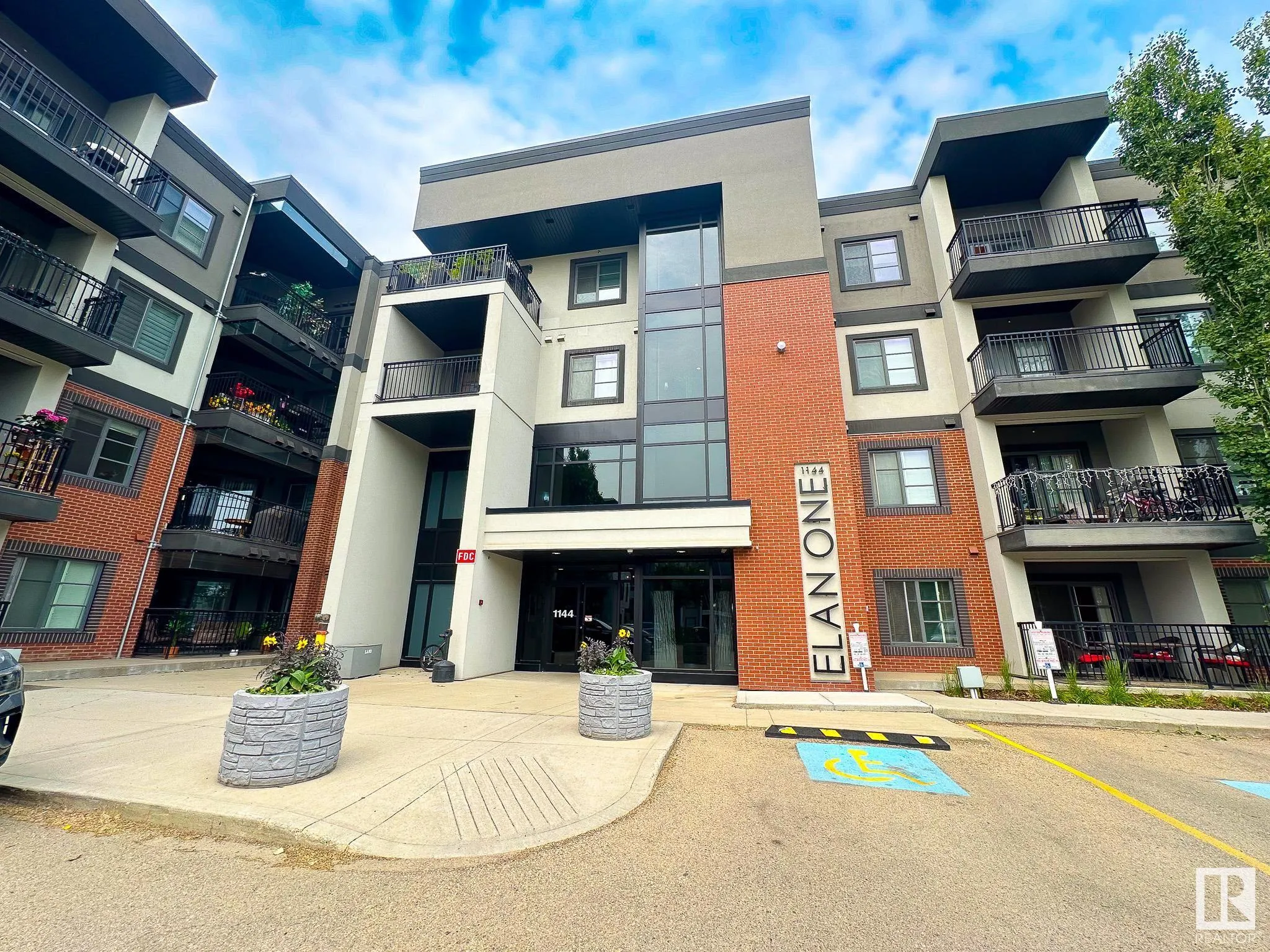 1144 Adamson Drive