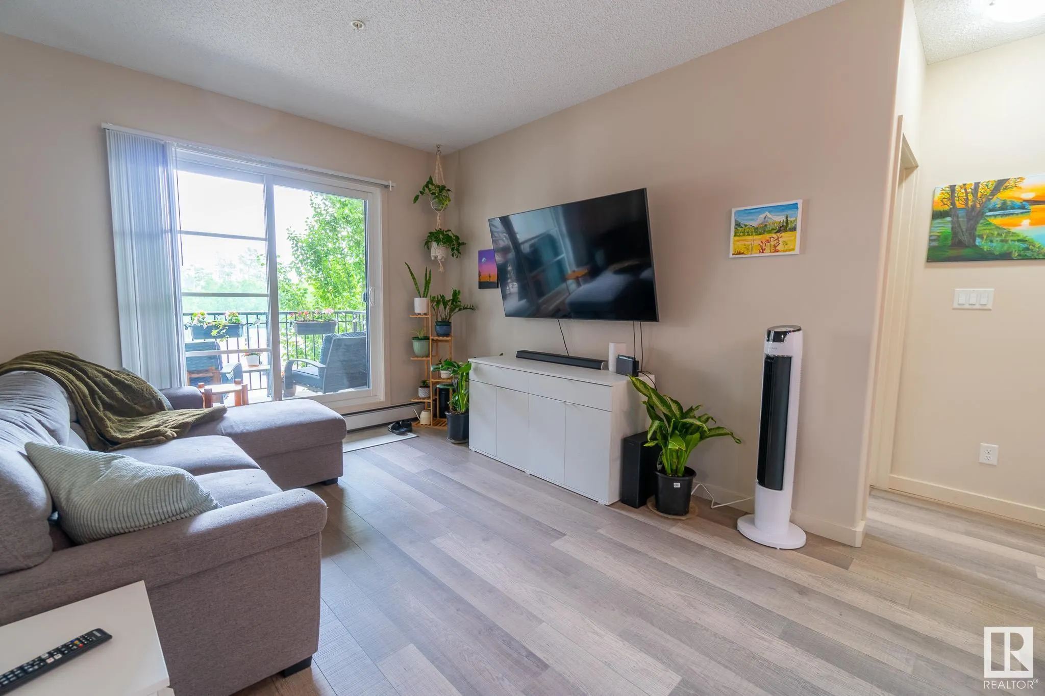 1144 Adamson Drive