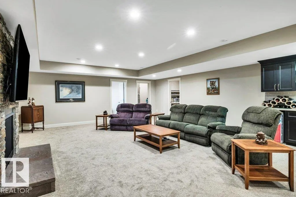 8 52329 Rge Rd 13