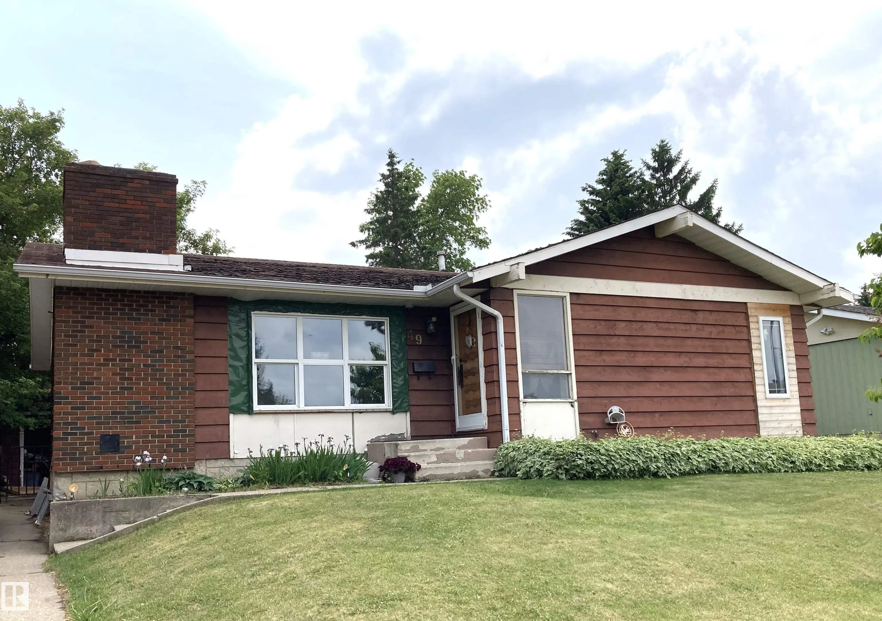 49 GALLOWAY Drive