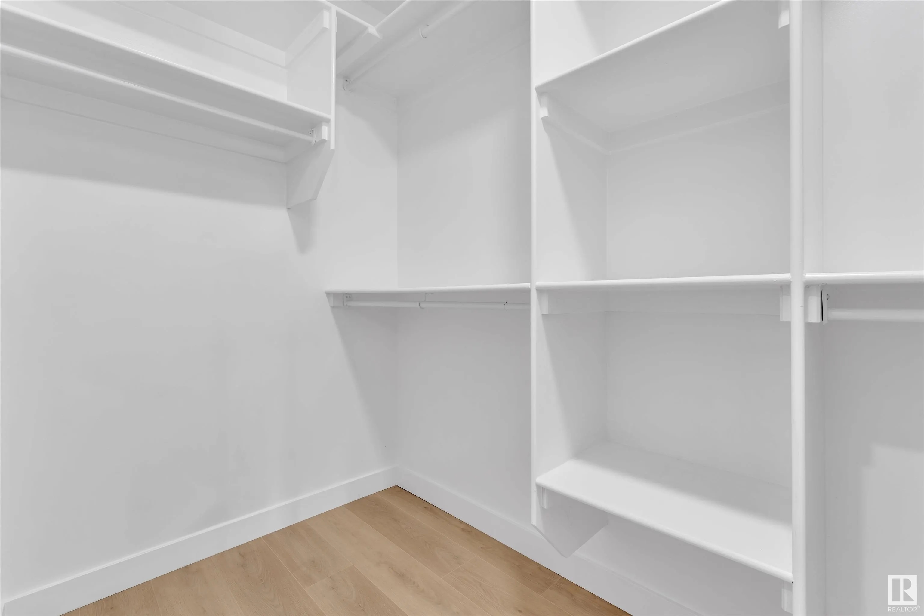 23 Westwyck Link