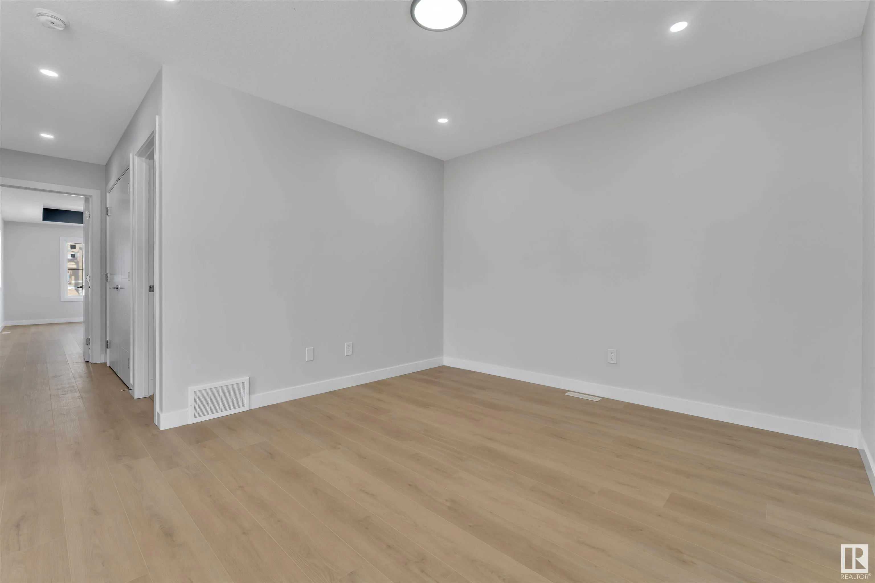 23 Westwyck Link